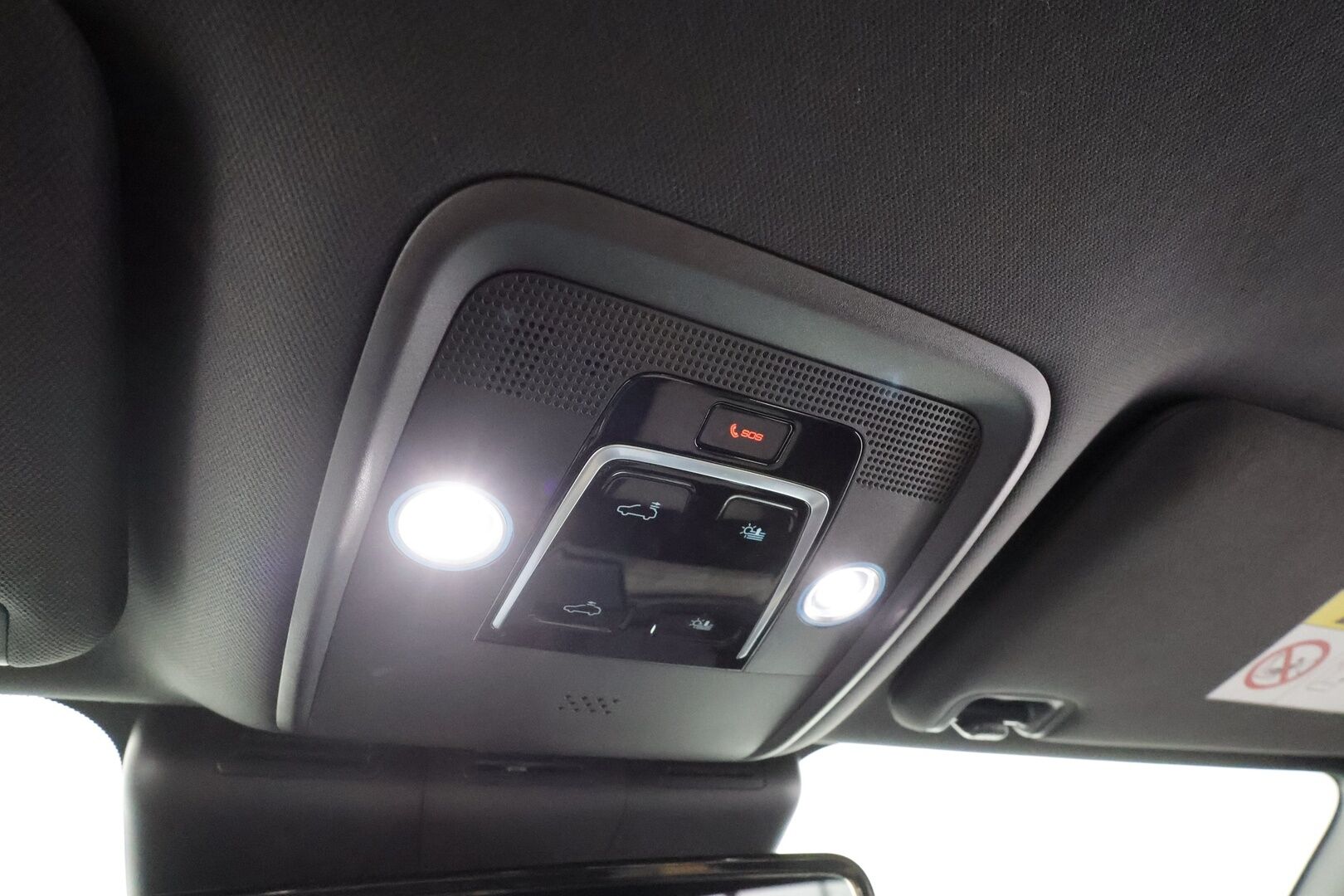 BYD Atto 3 2022 Design * ILP / Panorama / 360 / ACC / LED / Sähköpenkit / Navi / Kaistavahti / Keyless * - 2x Latauskaapelit - HULLUT AVAJAISHULINAT KORKOTARJOUS 3,29 %