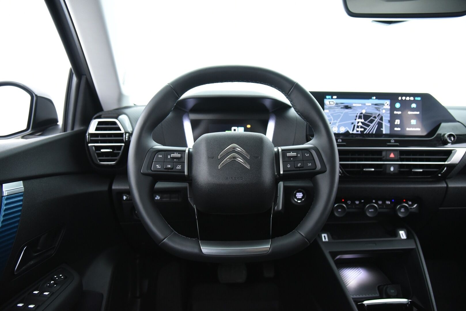 Citroen e-C4 X 2023 Full Electric 136 Shine 50 kWh Automaatti - 1-Omisteinen / Suomi-auto / Adapt.vak / HUD / LED / Apple & Android 