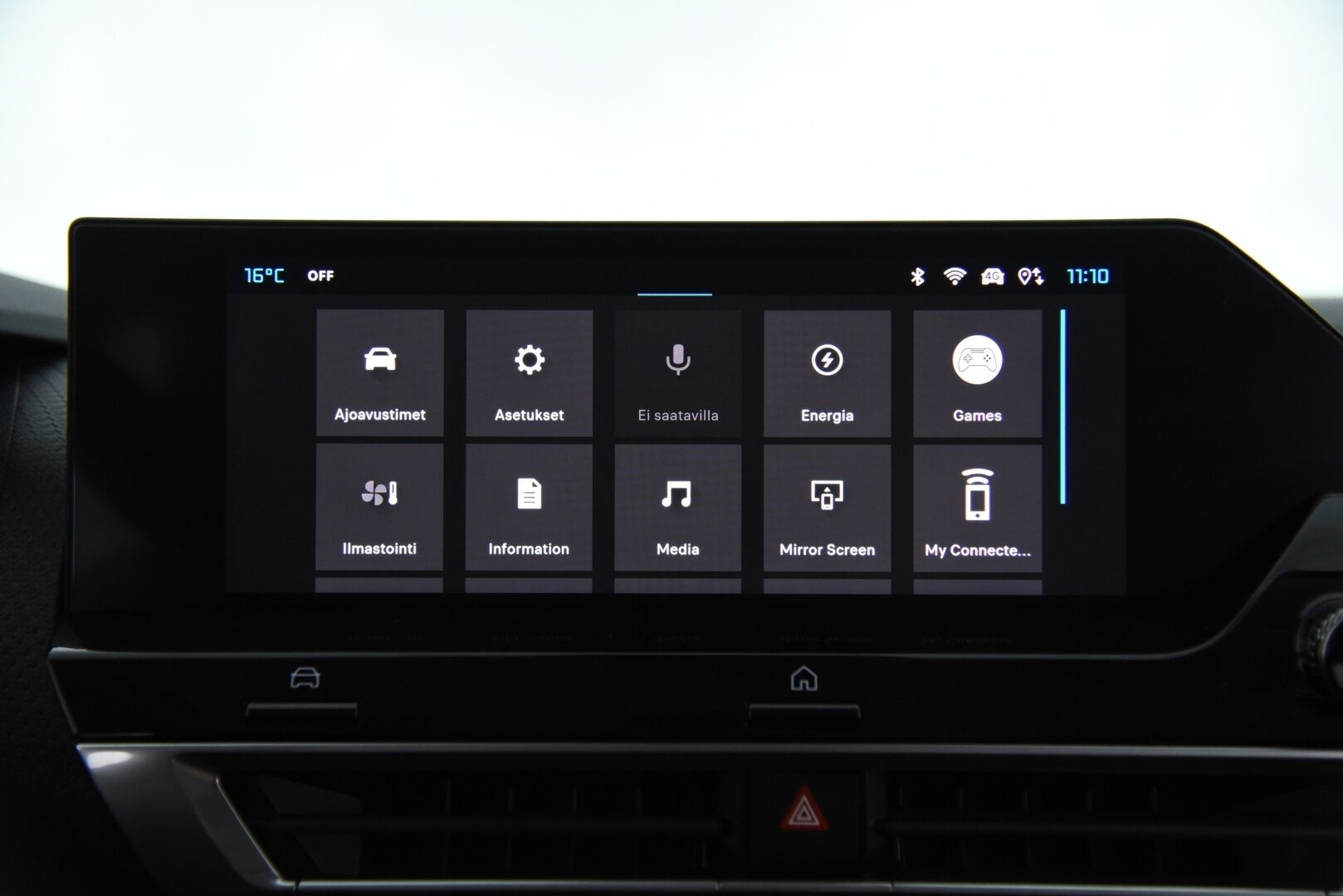 Citroen e-C4 X 2023 Full Electric 136 Shine 50 kWh Automaatti - 1-Omisteinen / Suomi-auto / Adapt.vak / HUD / LED / Apple & Android 