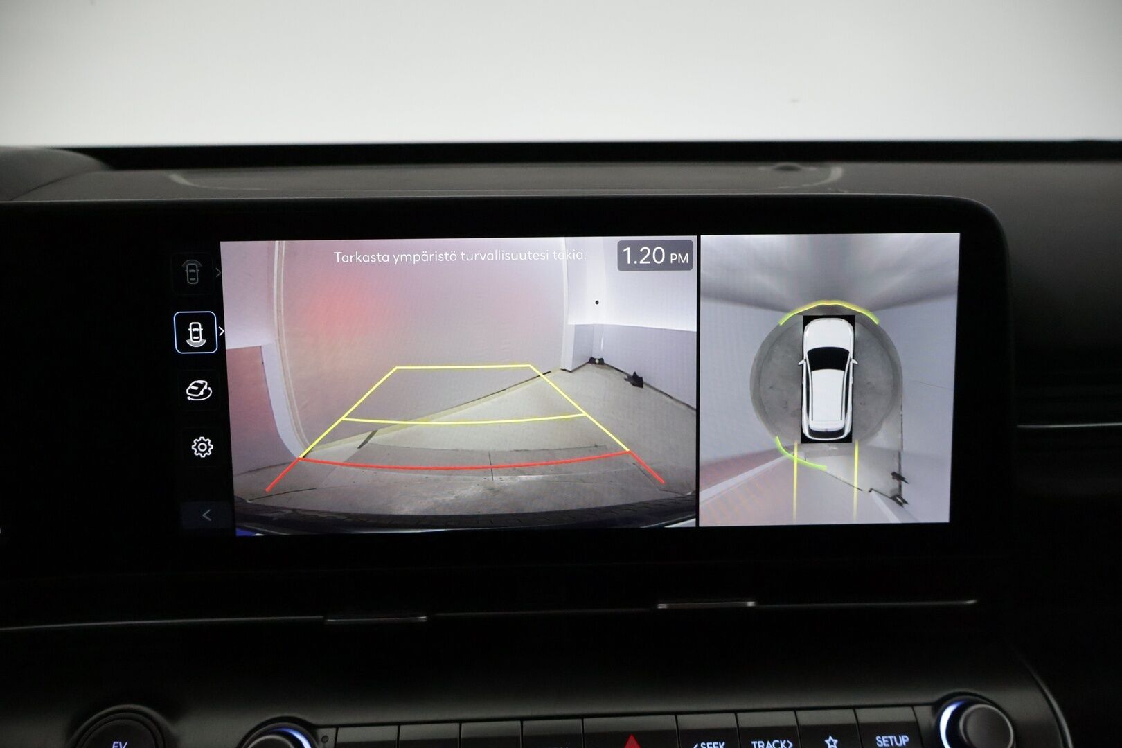 Hyundai KONA Electric 2024 65 kWh 217 hv Premium * Adapt. Vakkari / Bose / Lämpöpumppu / 360 / Navi / HUD / Sähköluukku / LED * - 3,99 % KORKOTARJOUS TÄHÄN AUTOON 14.9. ASTI! - ALV-vähennyskelpoinen / 1-Omisteinen / Suomi-auto 