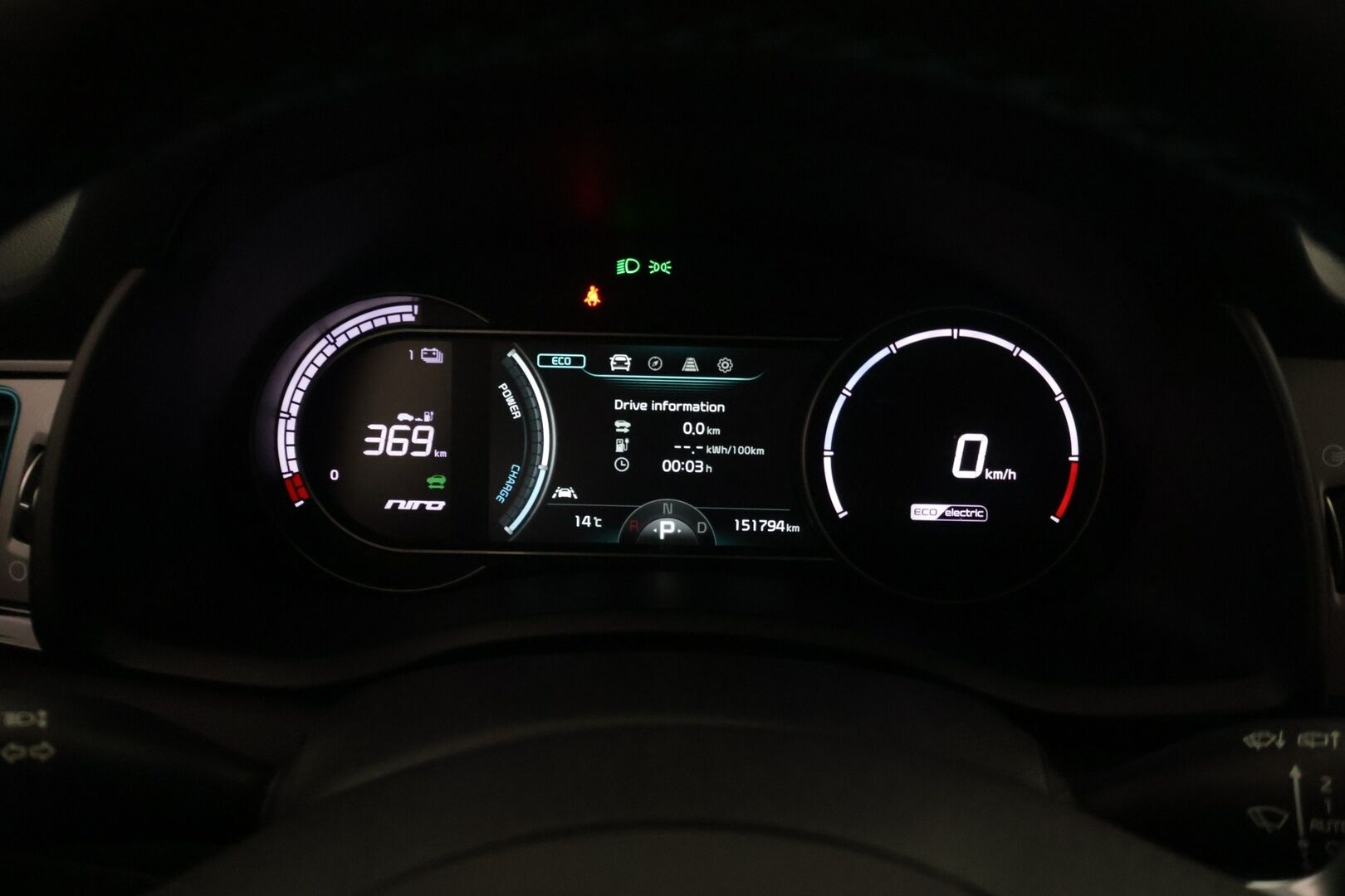 Kia Niro 2020 NIRO Electric Business Premium 64 kWh 204 hv */ Adapt. vakkari / Kaistavahti /  P.kamera / Navi / Carplay / 2x renkaat /* - Edulliset käyttökustannukset / Akku kuntotarkastettu / 2x renkaat