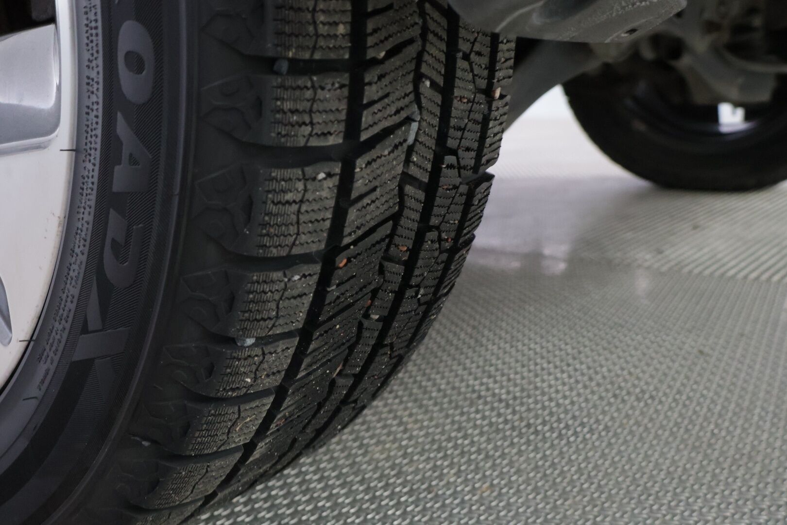 Kia Niro 2020 NIRO Electric Business Premium 64 kWh 204 hv */ Adapt. vakkari / Kaistavahti /  P.kamera / Navi / Carplay / 2x renkaat /* - Edulliset käyttökustannukset / Akku kuntotarkastettu / 2x renkaat