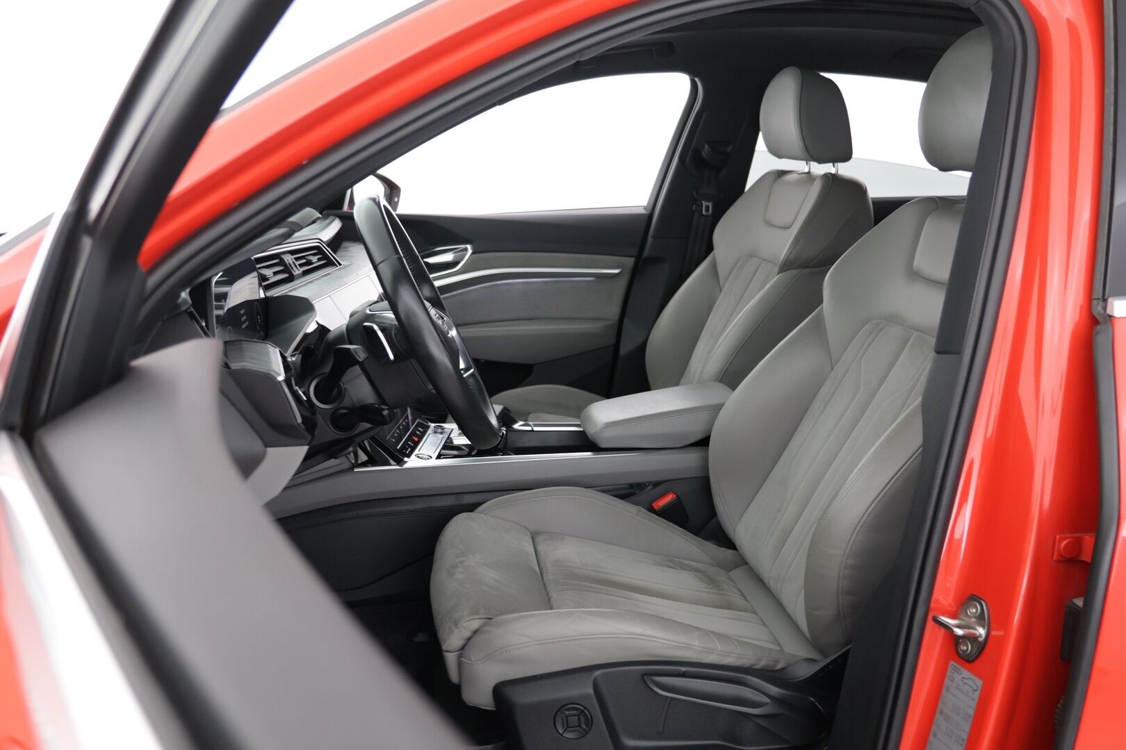 Audi e-tron 2021 Sportback Edition S line 55 quattro - | ACC | P.kamera | Matrix LED | Koukku | Digimittaristo | Sporttipenkit |