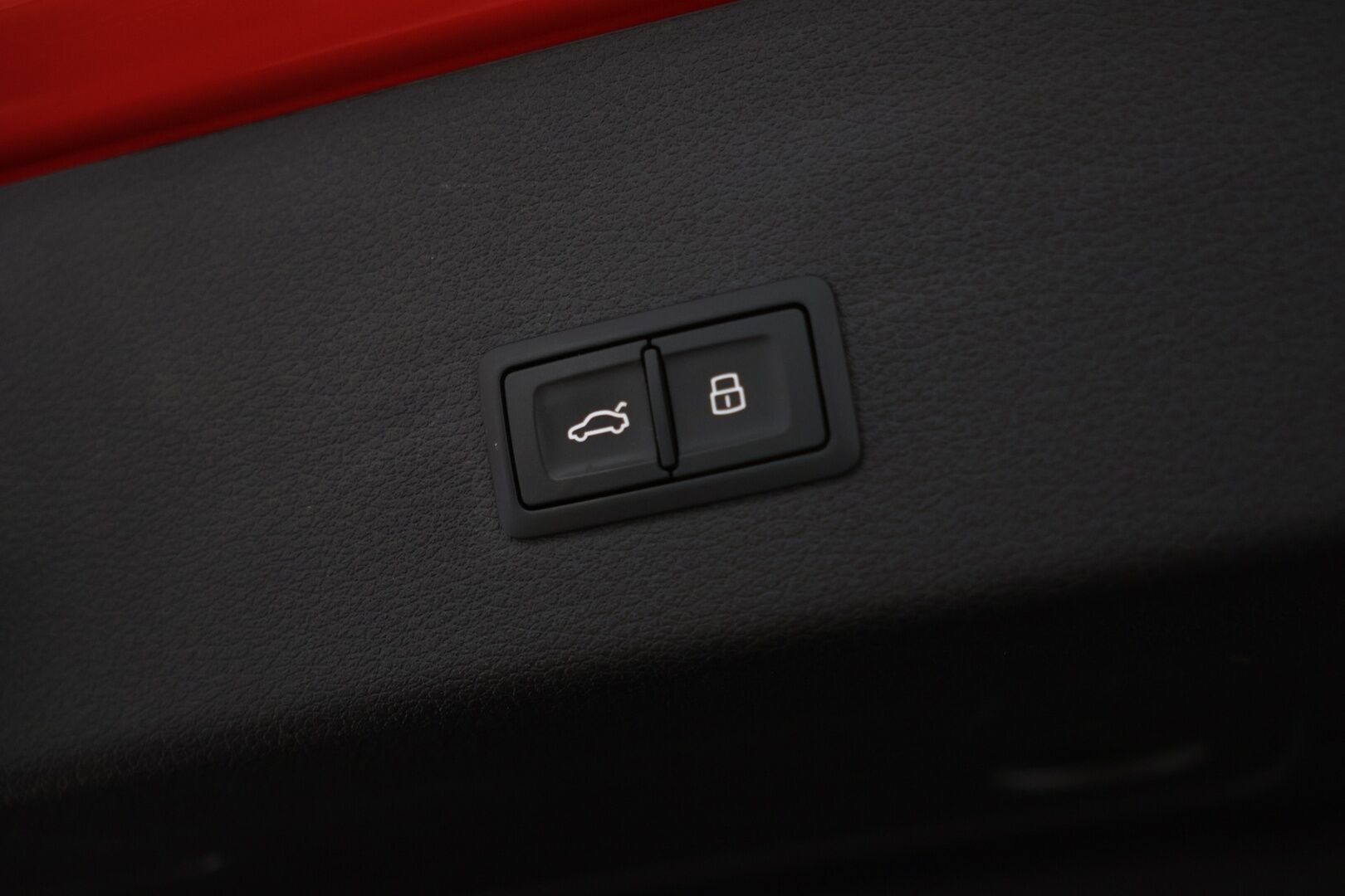 Audi e-tron 2021 Sportback Edition S line 55 quattro - | ACC | P.kamera | Matrix LED | Koukku | Digimittaristo | Sporttipenkit |