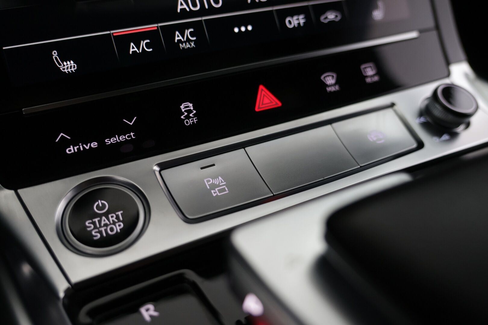 Audi e-tron 2021 Sportback Edition S line 55 quattro - | ACC | P.kamera | Matrix LED | Koukku | Digimittaristo | Sporttipenkit |