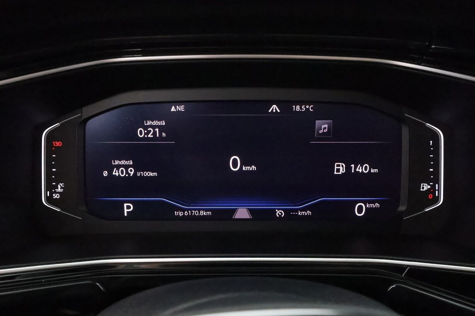 VOLKSWAGEN T-CROSS 2019 1,0 TSI 85 kW R-Line DSG-automaatti - | ACC | Beats | LED | Digimittaristo | Keyless | Lane Assist | BSM | RCTA | App-connect | Navi | P.tutkat | Aut. ilmastointi | 2x renkaat aluin | 
