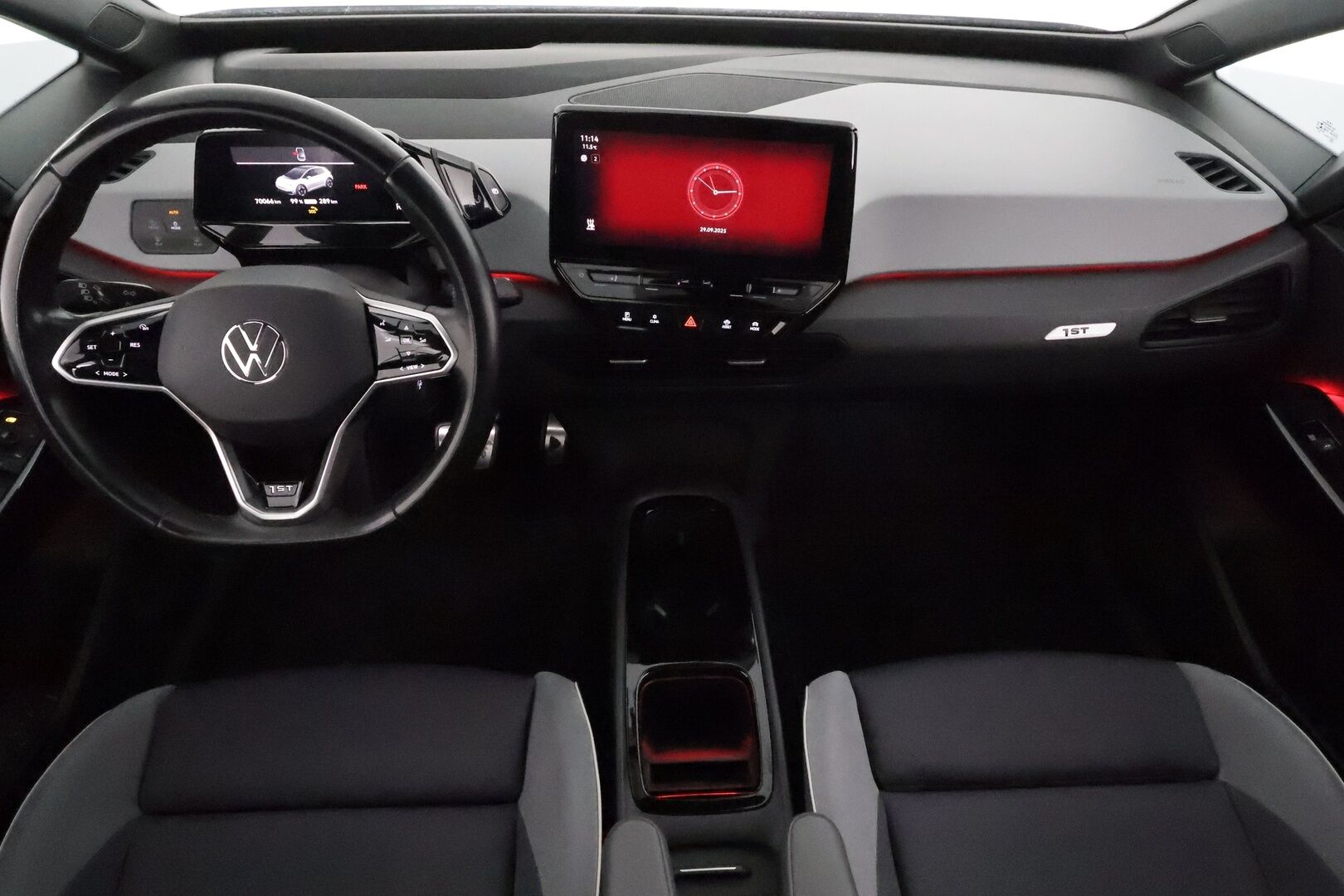 VOLKSWAGEN ID.3 2021 1ST Max 150 kW **Lasikatto / ILP / ACC / Matrix-LED / P.kamera / Hierovat Sportpenkit / Navi / Kaistavahti / Keyless* - Kahdet Renkaat / *HUIPPU KAMOILLA*