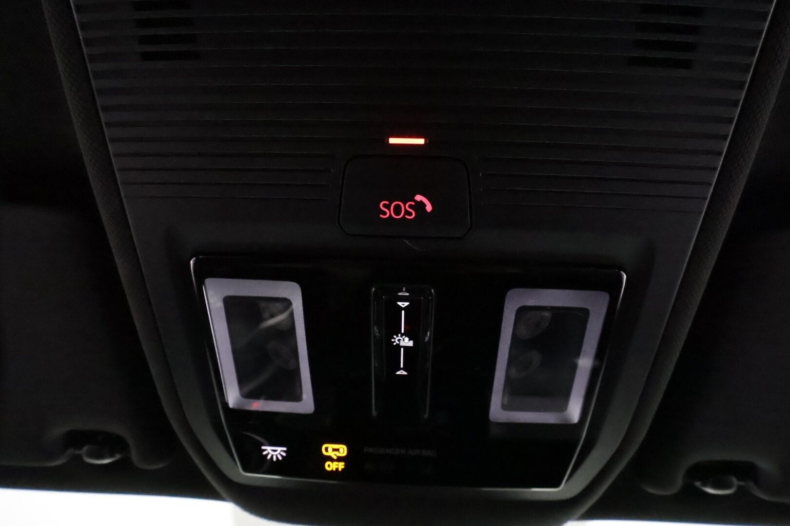VOLKSWAGEN ID.3 2021 1ST Max 150 kW **Lasikatto / ILP / ACC / Matrix-LED / P.kamera / Hierovat Sportpenkit / Navi / Kaistavahti / Keyless* - Kahdet Renkaat / *HUIPPU KAMOILLA*