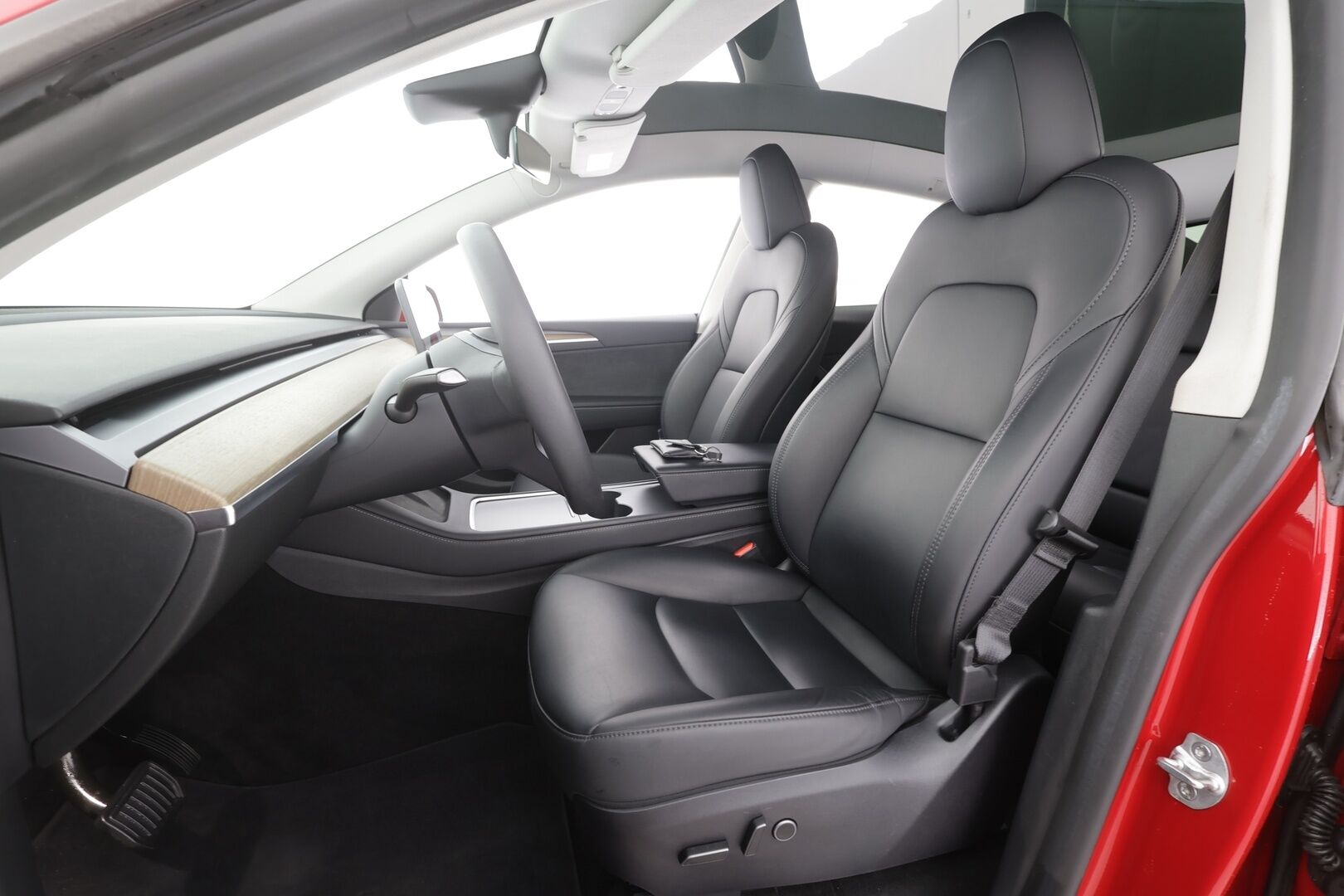 Tesla Model Y 2023 RWD - 1OM Suomiauto | ILP | Koukku | Lasikatto | Nahkasisusta | Matrix LED | ALV | Metalliväri | Upea | 2x Renkaat Alkuperäisvantein!