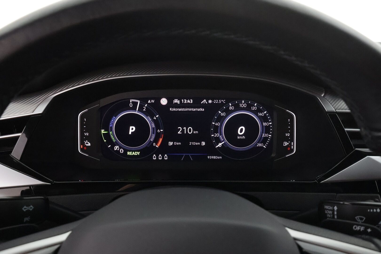 VOLKSWAGEN ARTEON 2022 Shooting Brake R-Line eHybrid 160 kW DSG * ACC / Webasto / LED / Koukku / Navi / keyless * - 2x Latauskaapelit / Kahdet renkaat aluvanteilla / Merkkihuollot