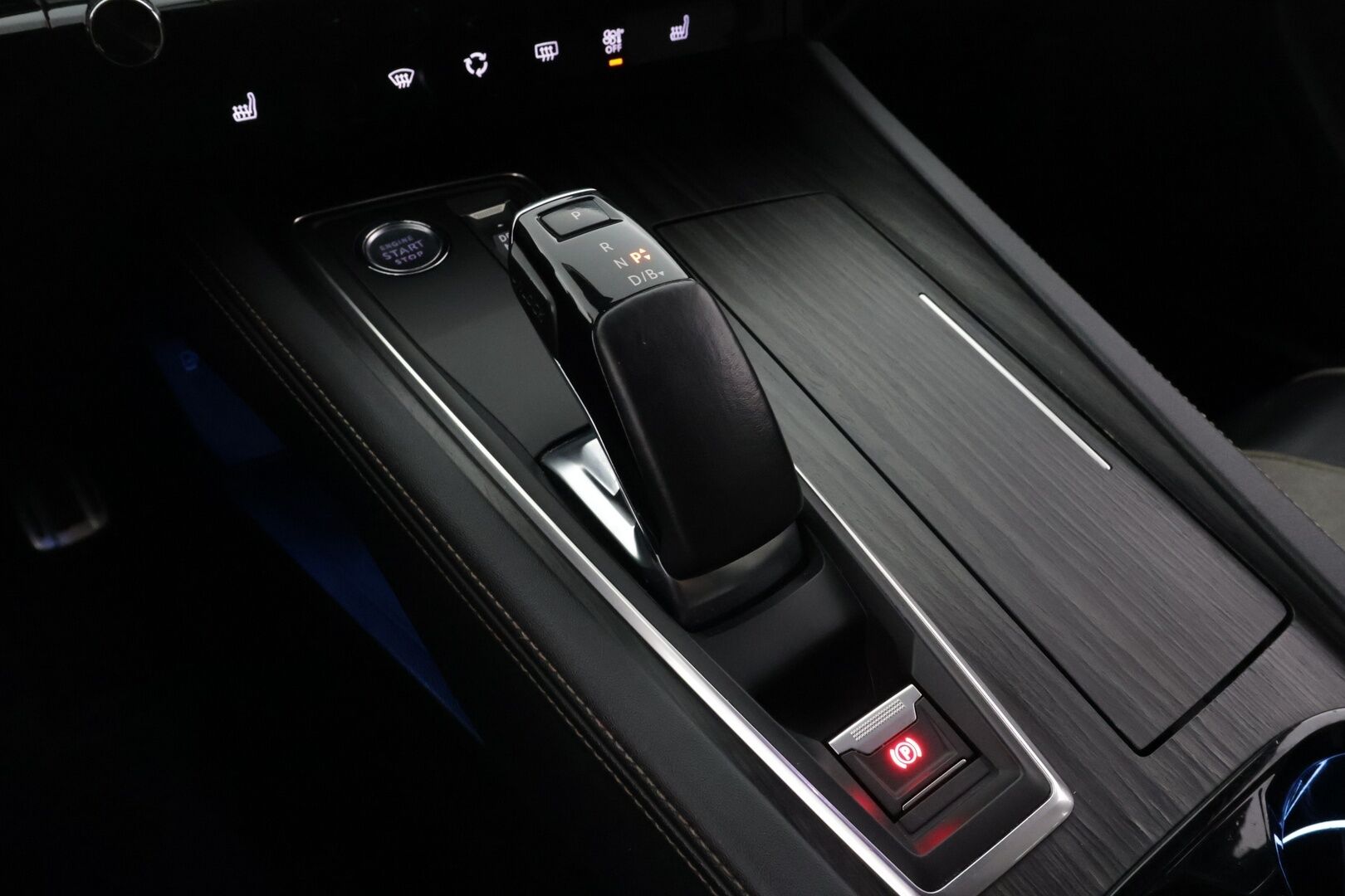 PEUGEOT 508 2020 SW GT line Hybrid 225 EAT8-aut - *Merkkihuollettu / Adapt. vakkari / Focal Sound System / Hierovat penkit / Keyless / P.kamera / Koukku *