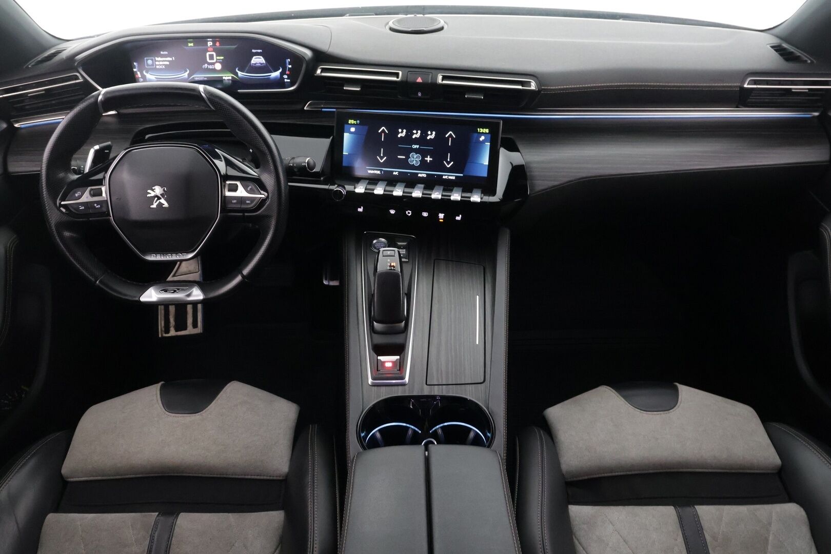 PEUGEOT 508 2020 SW GT line Hybrid 225 EAT8-aut - *Merkkihuollettu / Adapt. vakkari / Focal Sound System / Hierovat penkit / Keyless / P.kamera / Koukku *