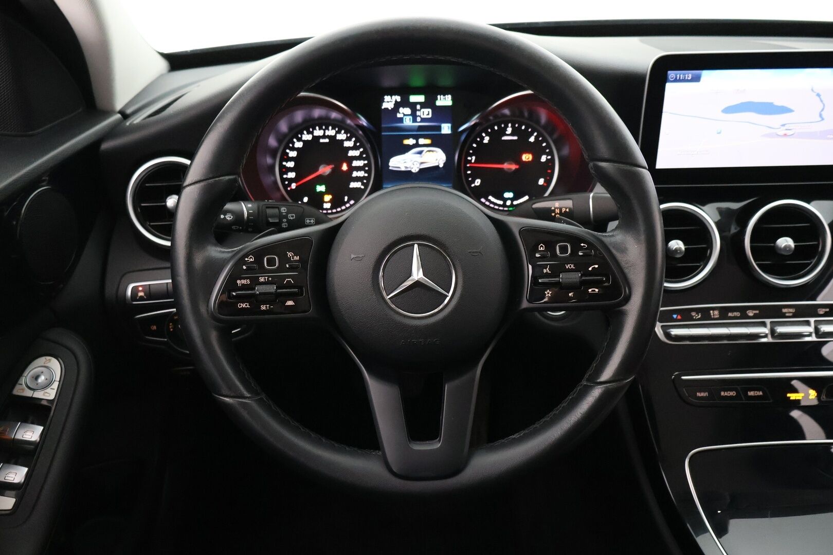 MERCEDES-BENZ C 2020 300 de T A Business Avantgarde Edition EQ Power * Adapt.Vakkari / Kaistavahti / BLIS / Navi / Apple&Android / Koukku * - * Sport-penkit / Vetokoukku (puskurin alle taittuva) / ACC / Tutkat * 