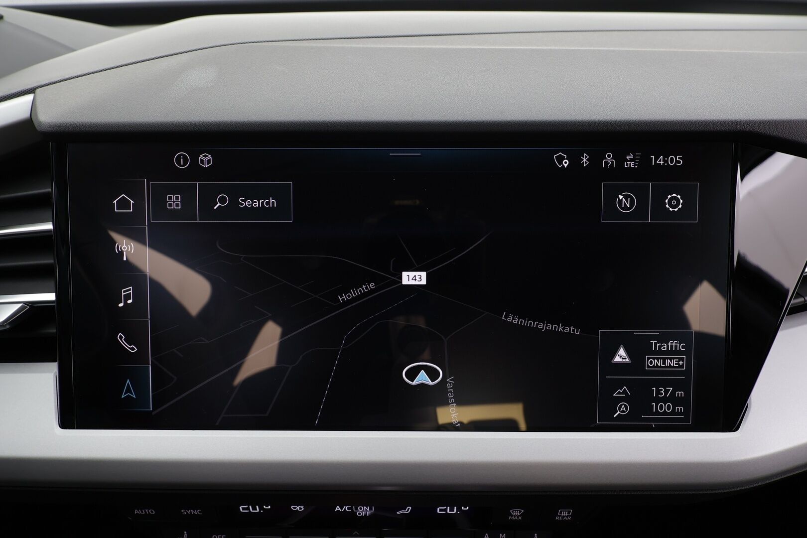 Audi Q4 e-tron 2024 e-tron 40 * ACC / P.kamera / LED / Navi / ILP / Koukku / Sporttipenkit * - 1.Om Suomi-auto / Akku kuntotarkastettu / Kahdet renkaat aluvanteilla / Merkkihuollettu