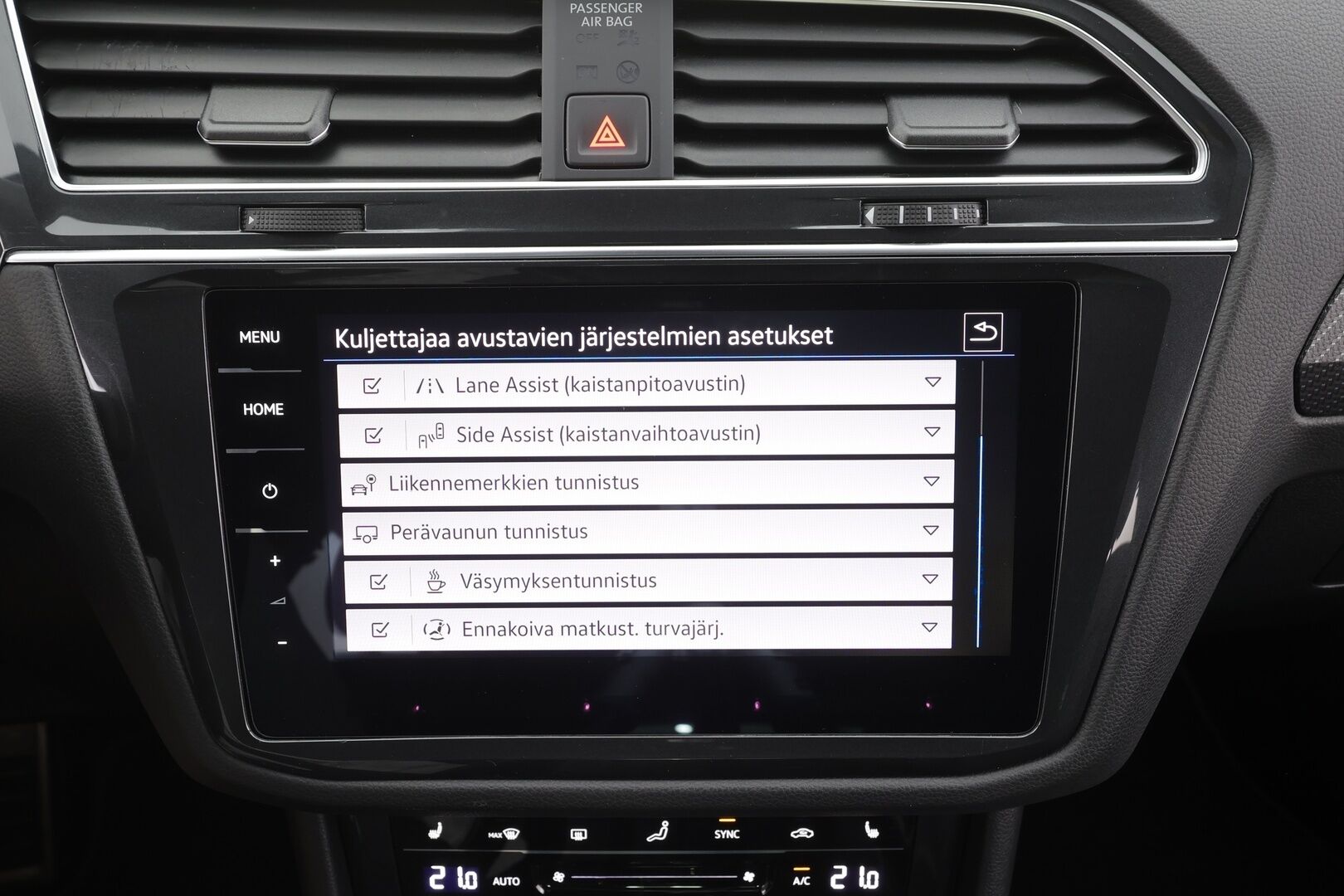 Volkswagen Tiguan 2024 R-Line Business eHybrid 180 kW DSG-automaatti - | ACC | Matrix | Koukku | Muistinahat | Digimittari | Travel assist | Keyless | 1-om suomi-auto | 