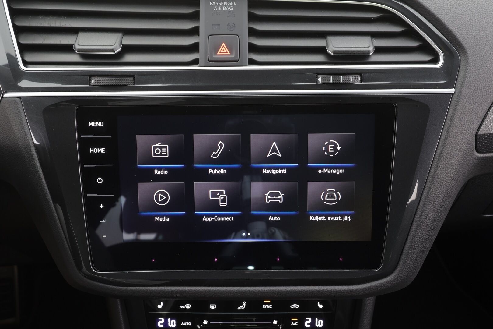 Volkswagen Tiguan 2024 R-Line Business eHybrid 180 kW DSG-automaatti - | ACC | Matrix | Koukku | Muistinahat | Digimittari | Travel assist | Keyless | 1-om suomi-auto | 