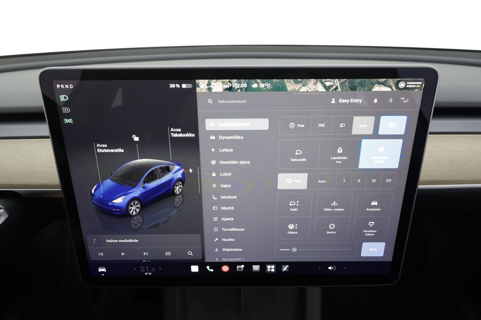 Tesla Model Y 2023 RWD - | Koukku | ILP | Lasikatto | ACC | Matrix-LED | P.Kamera | Muistipenkki | Premium Audio | Navi | Kaistavahti | Keyless | 2x Latauskaapelit | Kahdet renkaat | 1-om Suomi-auto |