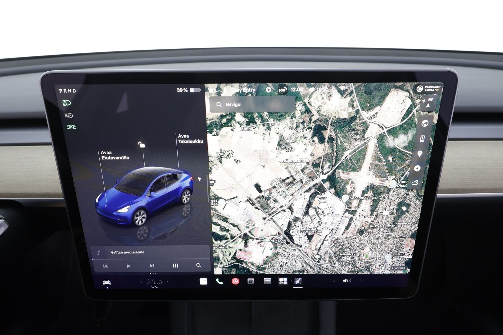 Tesla Model Y 2023 RWD - | Koukku | ILP | Lasikatto | ACC | Matrix-LED | P.Kamera | Muistipenkki | Premium Audio | Navi | Kaistavahti | Keyless | 2x Latauskaapelit | Kahdet renkaat | 1-om Suomi-auto |