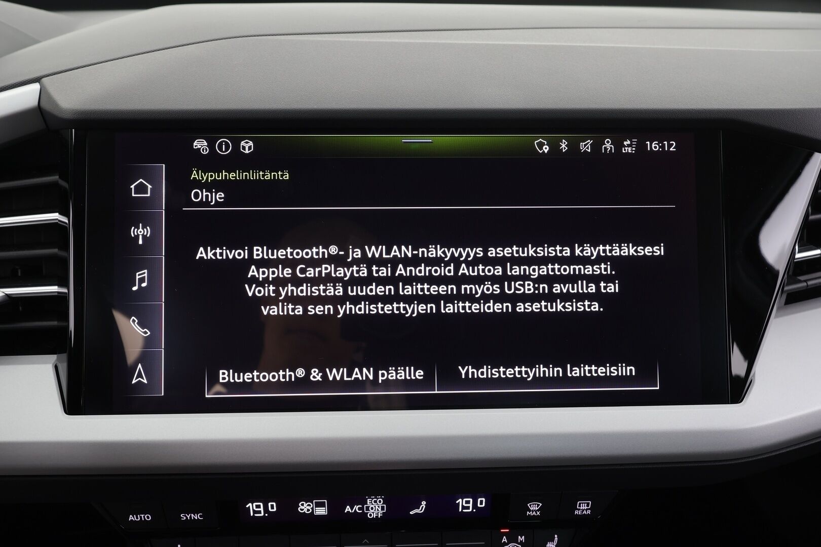 Audi Q4 e-tron 2024 45 e-tron quattro Sportback Limited * ILP / Koukku / ACC / LED / P.Kamera / Sporttipenkit / Navi / Sonos * - 1-om Suomi-auto / Akku kuntotarkastettu SoH 93,9% / 2x Latauskaapelit / Kahdet renkaat