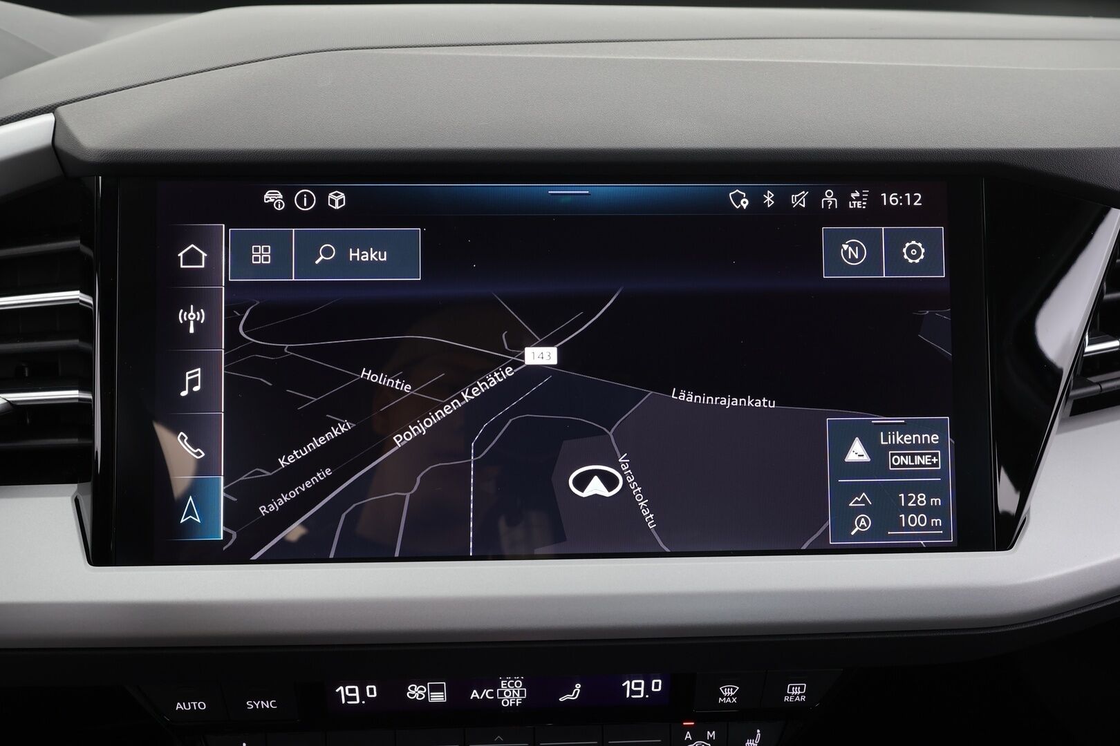 Audi Q4 e-tron 2024 45 e-tron quattro Sportback Limited * ILP / Koukku / ACC / LED / P.Kamera / Sporttipenkit / Navi / Sonos * - 1-om Suomi-auto / Akku kuntotarkastettu SoH 93,9% / 2x Latauskaapelit / Kahdet renkaat