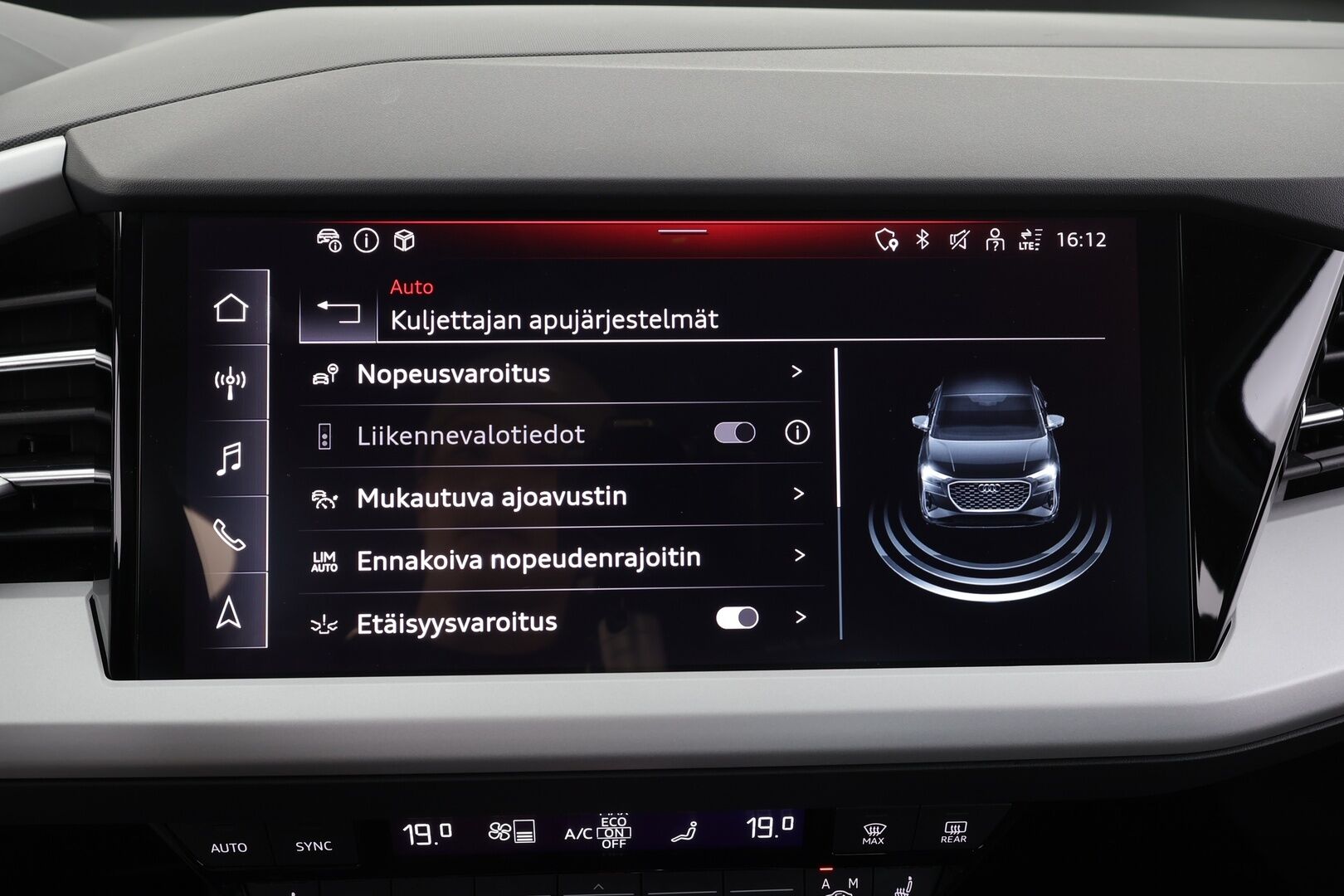 Audi Q4 e-tron 2024 45 e-tron quattro Sportback Limited * ILP / Koukku / ACC / LED / P.Kamera / Sporttipenkit / Navi / Sonos * - 1-om Suomi-auto / Akku kuntotarkastettu SoH 93,9% / 2x Latauskaapelit / Kahdet renkaat - HULLUT JOULUT KORKOTARJOUS 2,49% 