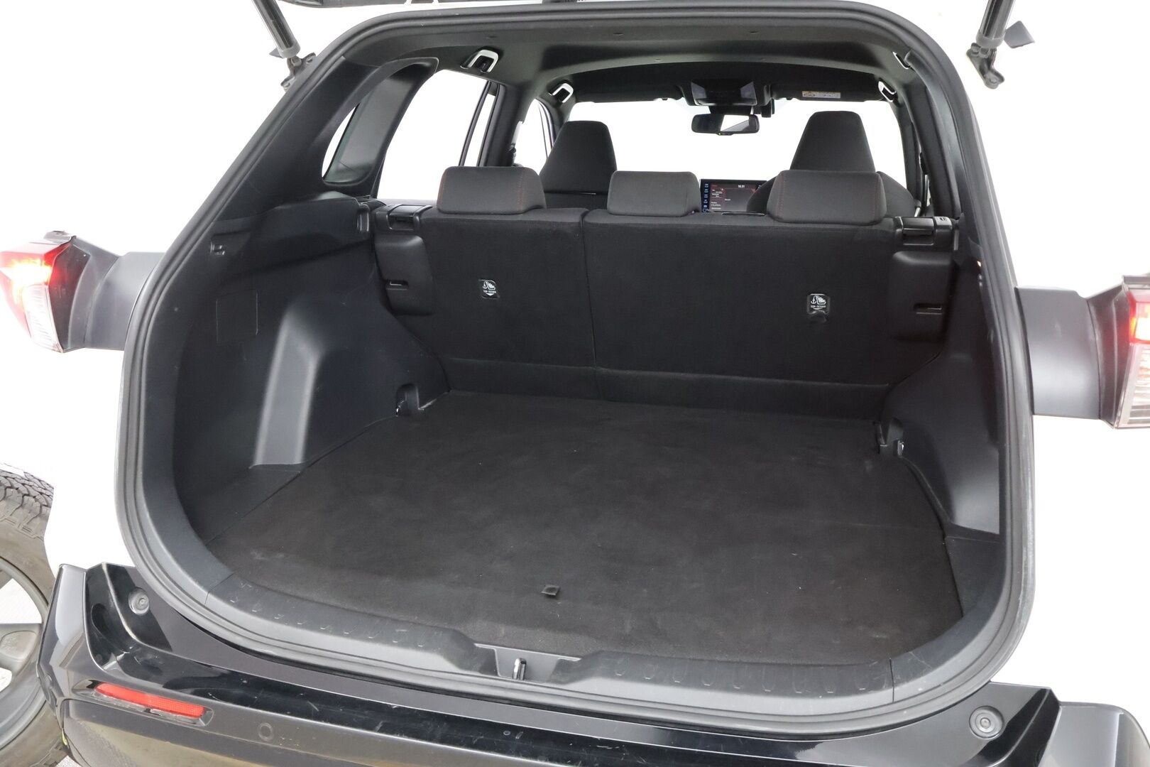 Toyota RAV4 PLUG-IN 2022 Hybrid 2,5 AWD-i Active Business * Adapt.Vakkari / Vetokoukku / Peruutuskamera / Keyless / Lohko & Sisäpistoke / LED - Adapt.LED / Merkkihuollot / Juuri saapunut Tampereelle!