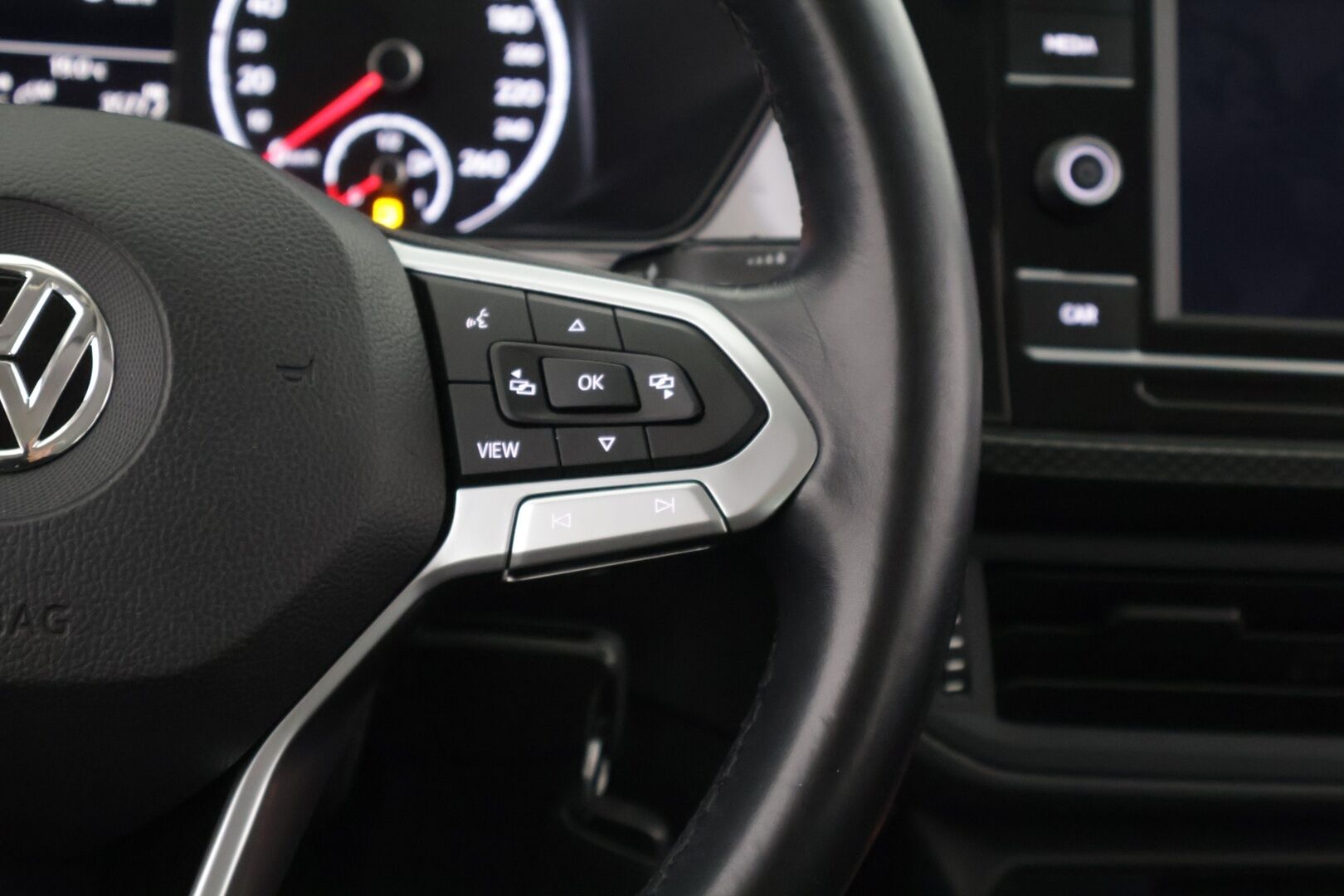 Volkswagen T-Cross 2019 Style 1,0 TSI 70 kW (95 hv) - Tutkat / Lohko / Bliss / Kaistavahti / 2x vanteet*