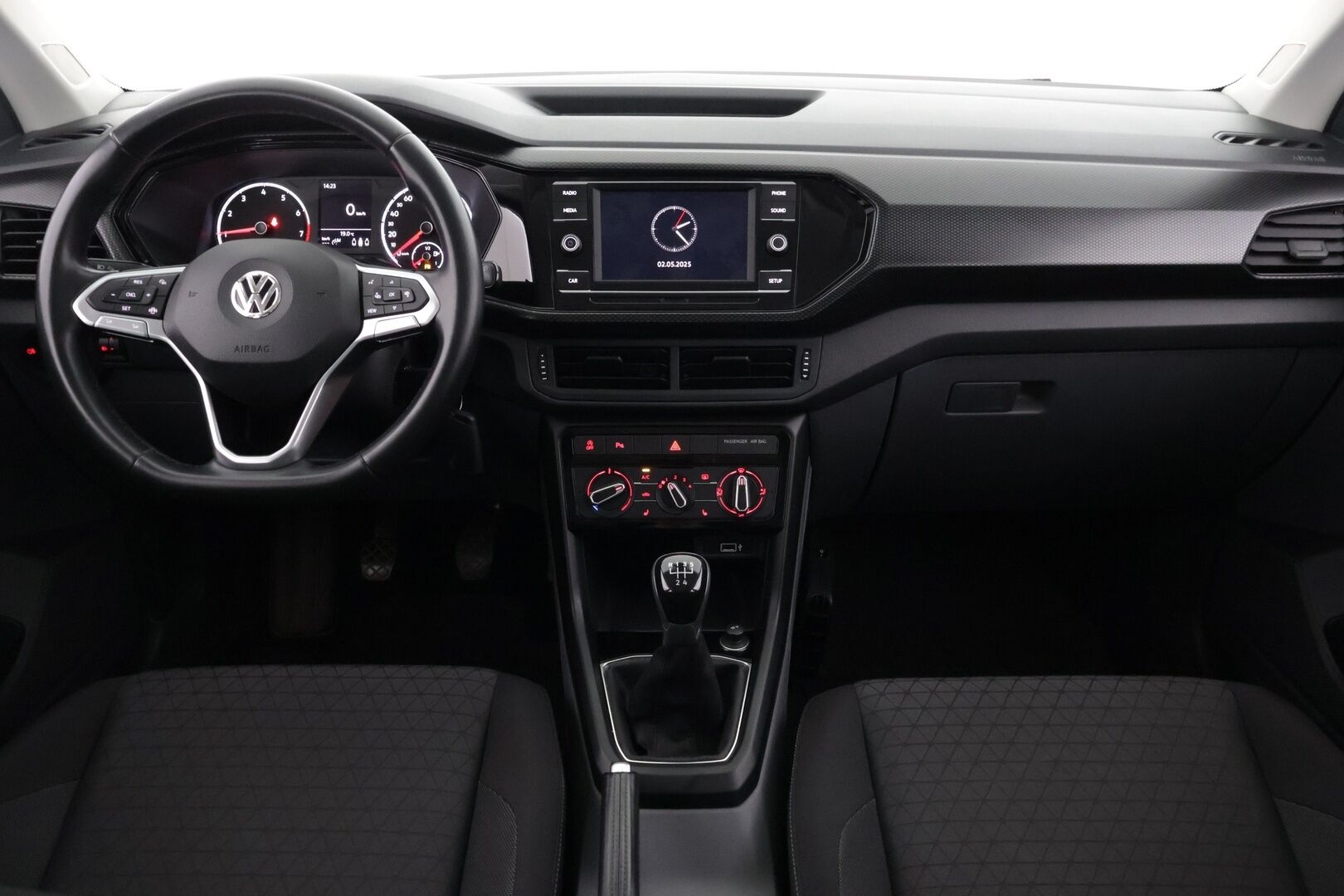 Volkswagen T-Cross 2019 Style 1,0 TSI 70 kW (95 hv) - Tutkat / Lohko / Bliss / Kaistavahti / 2x vanteet*