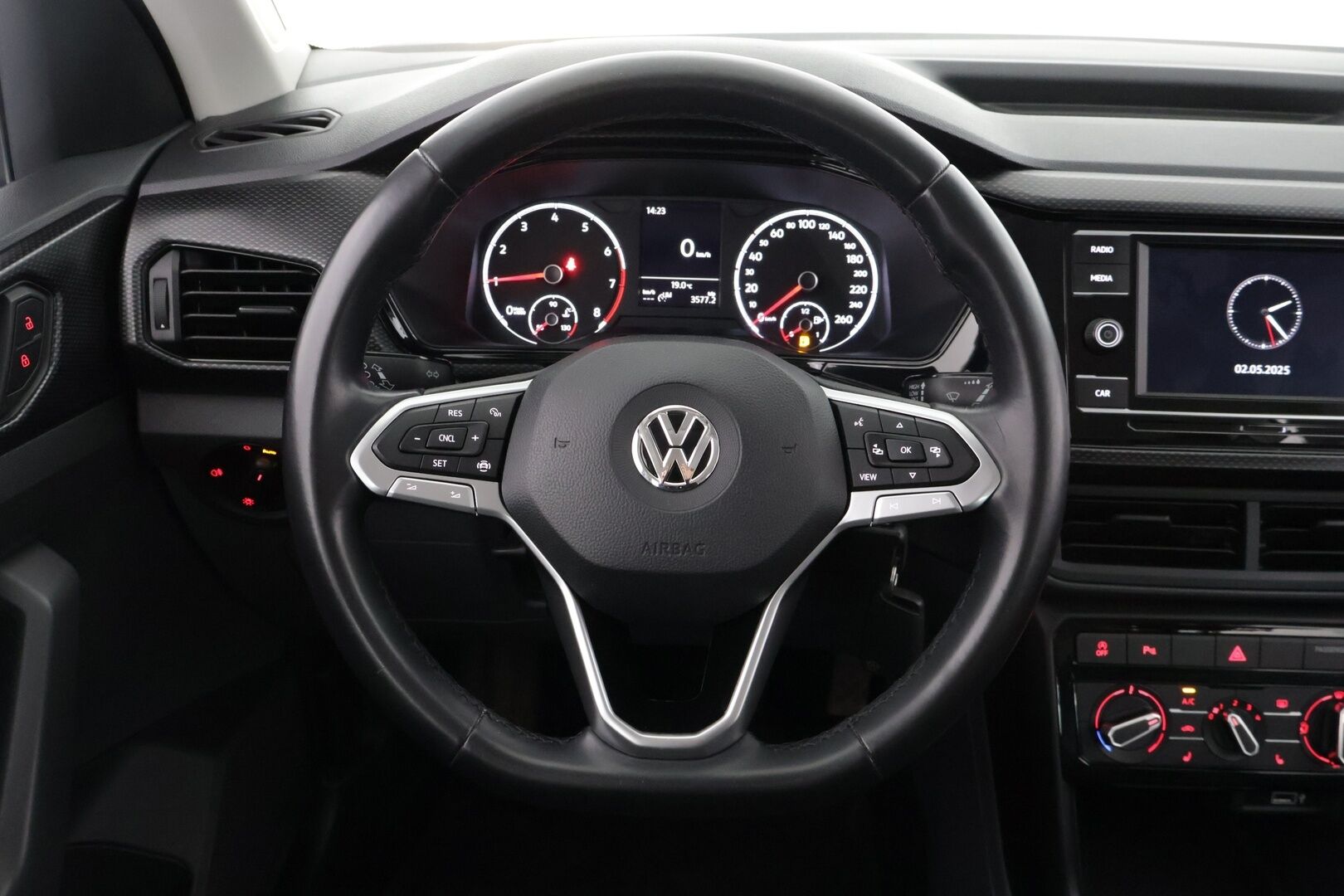 Volkswagen T-Cross 2019 Style 1,0 TSI 70 kW (95 hv) - Tutkat / Lohko / Bliss / Kaistavahti / 2x vanteet*