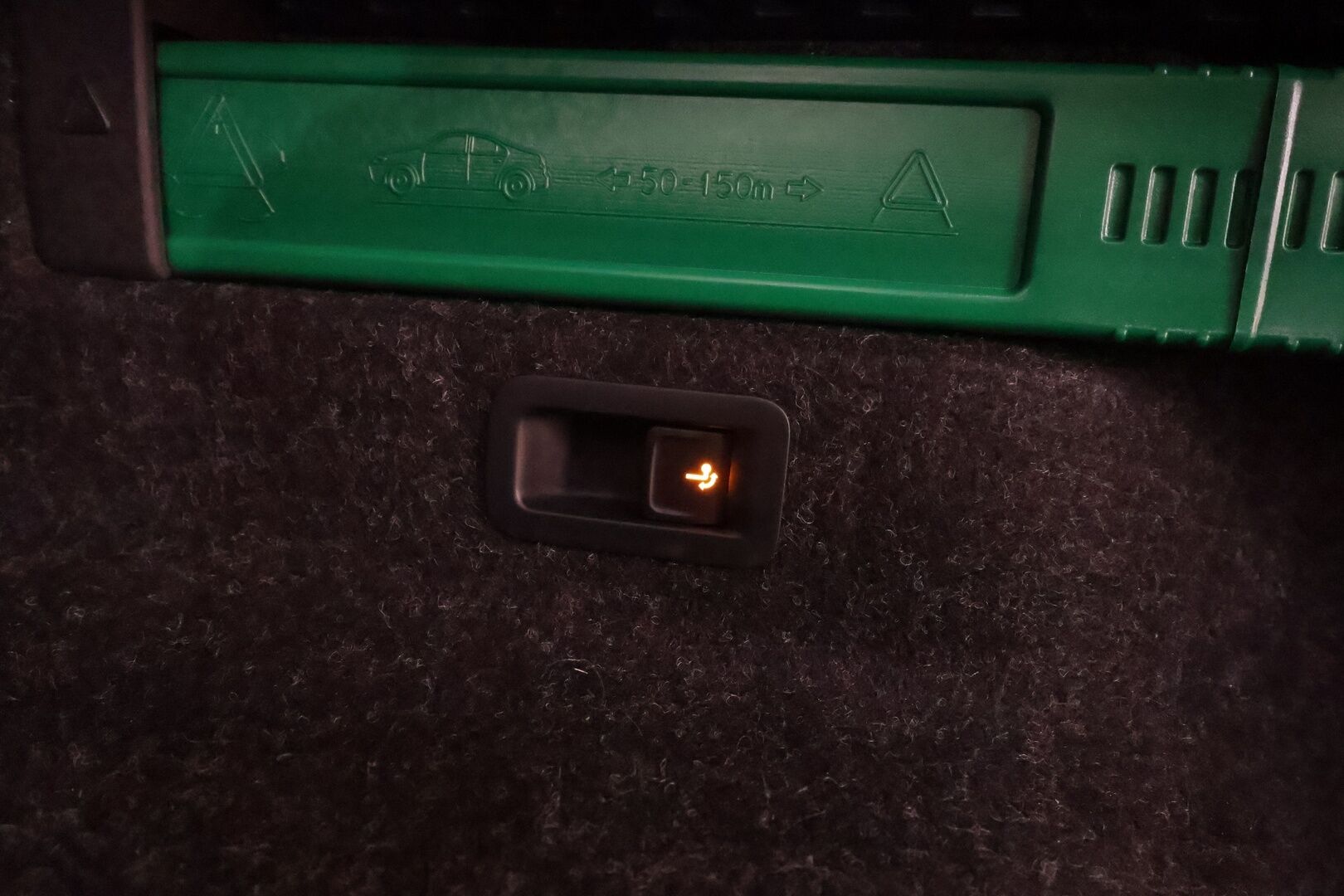 Skoda Enyaq 2024 Coupe 80 iV * ACC / P.kamera / Matrix LED / Koukku / ILP / Muistipenkki / Lasikatto / Puolinahat / KeylessGo / Sähköluukku * - 1.Om Suomi-auto / Akku kuntotarkastettu / Kahdet renkaat aluvanteilla 