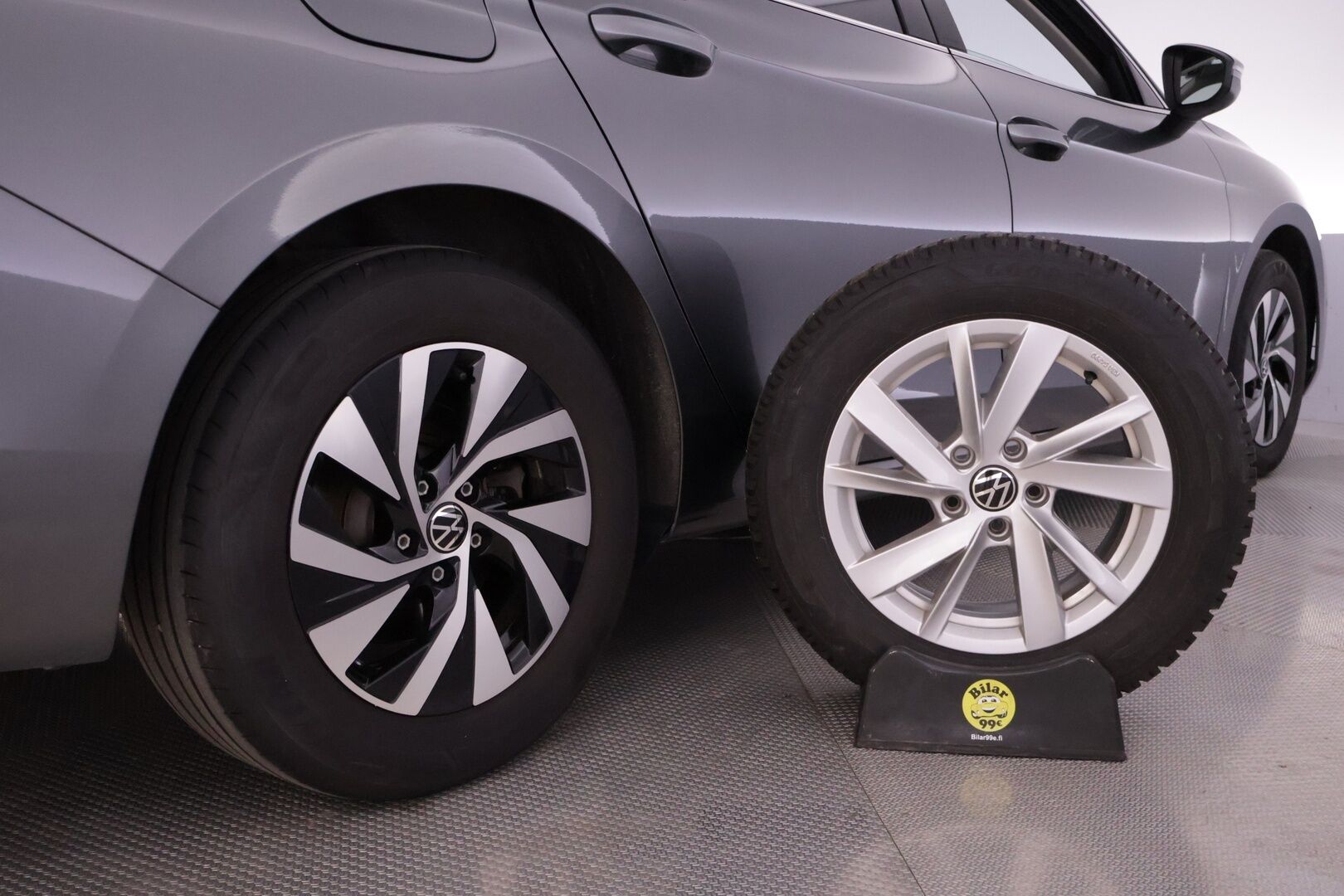 Volkswagen Passat 2024 Variant Comfort 1,5 eTSI 110 kW DSG-automaatti - | ACC | Webasto | Koukku | Peruutuskamera | LED-valot | Lane assist | Hierovat penkit | Suomi-auto |