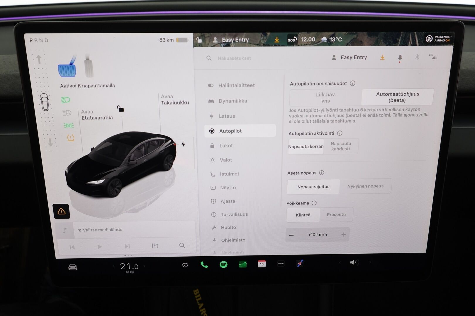Tesla Model 3 2024 Long Range AWD Highland * Koukku / ILP / ACC / Matrix-LED / P.Kamera / Lasikatto / Premium Audio / Muistipenkki * - 1-om Suomi-auto / 2x Latauskaapelit / Kahdet renkaat - HULLUT JOULUT KORKOTARJOUS 2,49% 