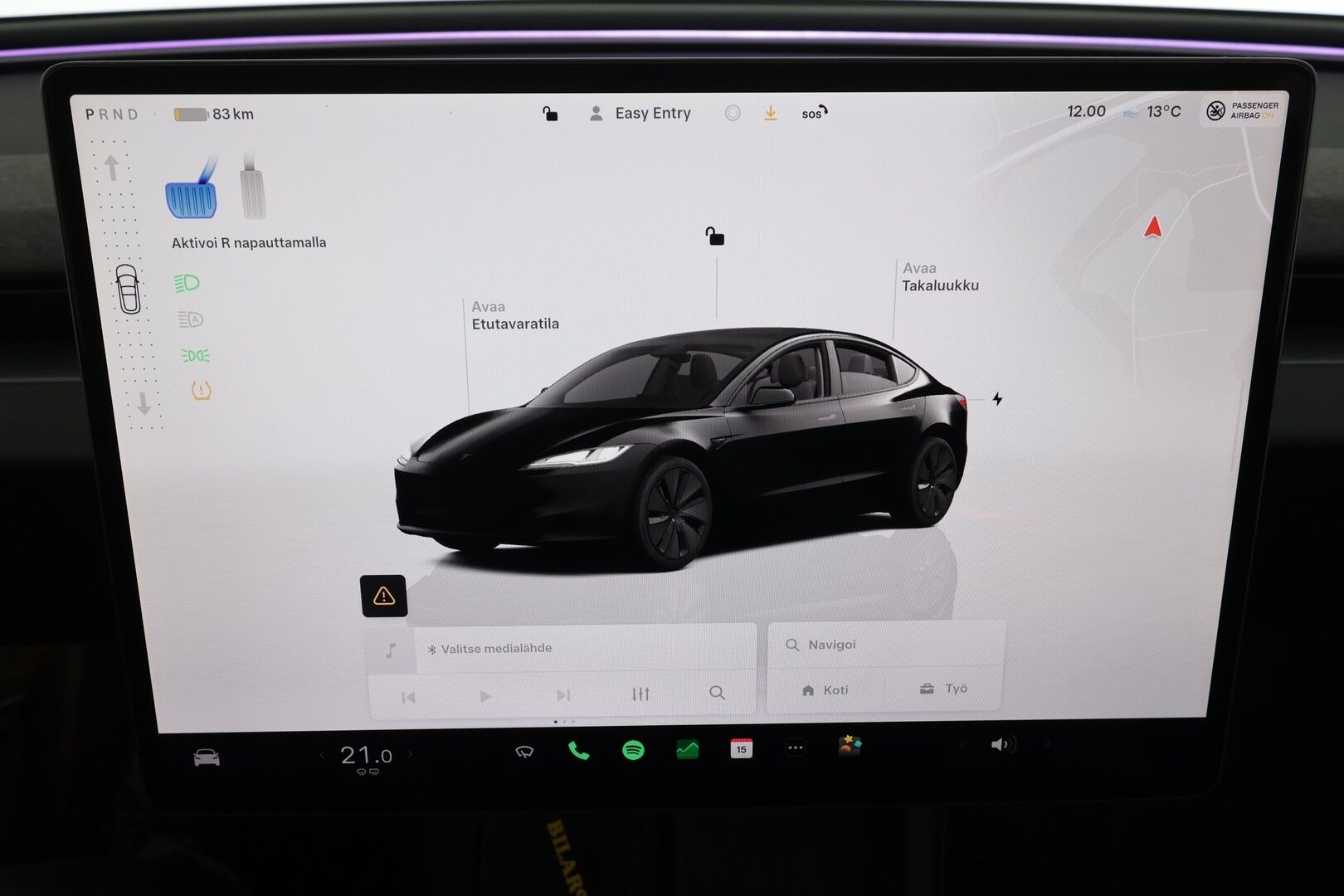 Tesla Model 3 2024 Long Range AWD Highland * Koukku / ILP / ACC / Matrix-LED / P.Kamera / Lasikatto / Premium Audio / Muistipenkki * - 1-om Suomi-auto / 2x Latauskaapelit / Kahdet renkaat - HULLUT JOULUT KORKOTARJOUS 2,49% 