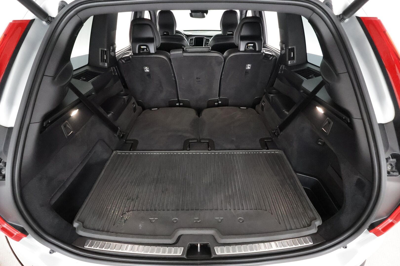 Volvo XC90 2022 T8 AWD Long Range High Performance R-Design aut 7-P - | ACC | Webasto | 360-kamera | Full-LED | Muistipenkit | HUD | Panorma | H/K | Puolinahat sporttipenkit | Kahdet Renkaat | Merkkihuollettu |