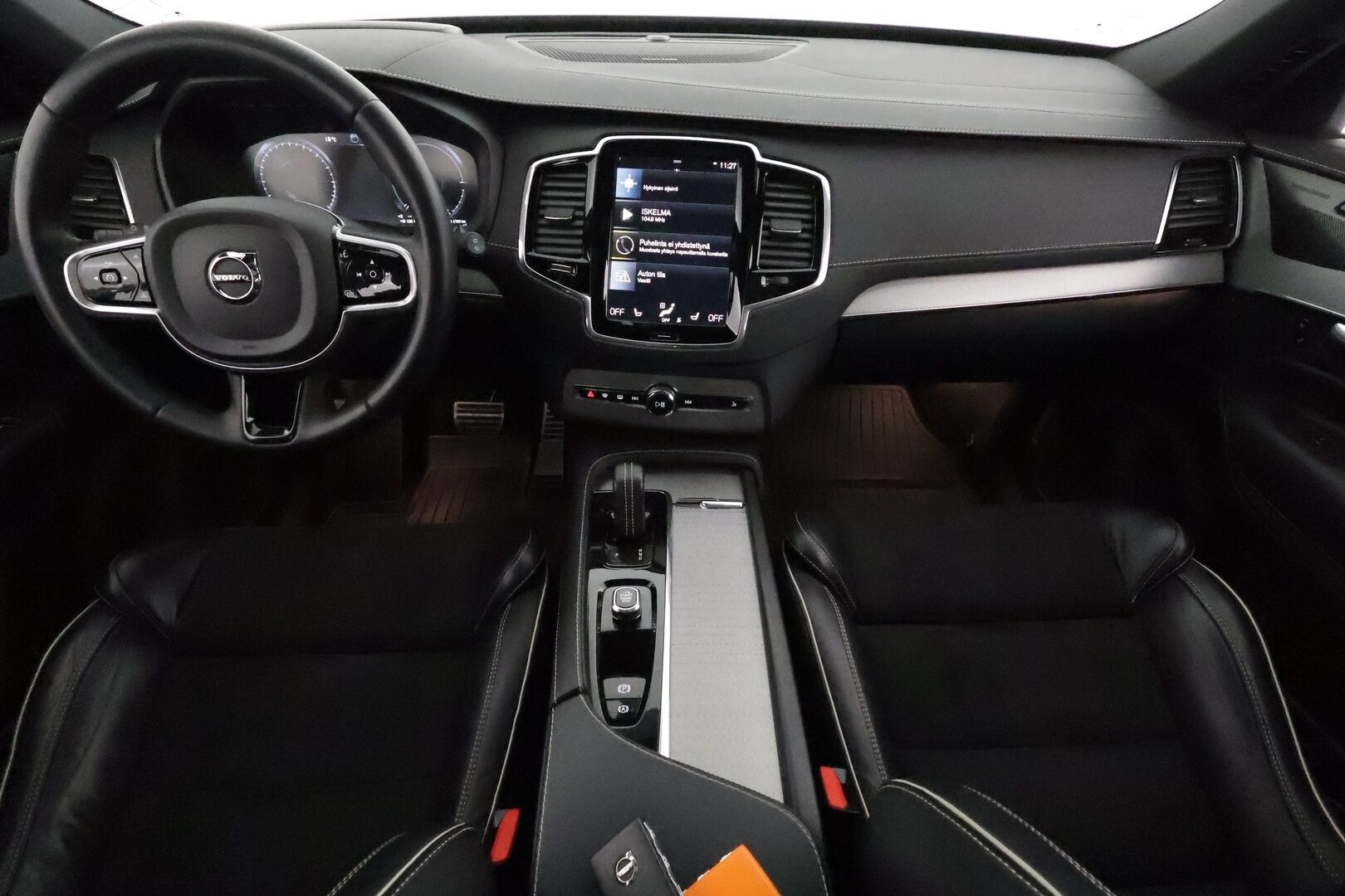 Volvo XC90 2022 T8 AWD Long Range High Performance R-Design aut **H&K / Panorama / HUD / ACC / Full-LED / 360° / Sportpenkit Muistilla** - Juuri tullut Helsinkiin! / Akku kuntotarkastettu / Kahdet Renkaat / Merkkihuollettu - HULLUT JOULUT KORKOTARJOUS 2,49% 