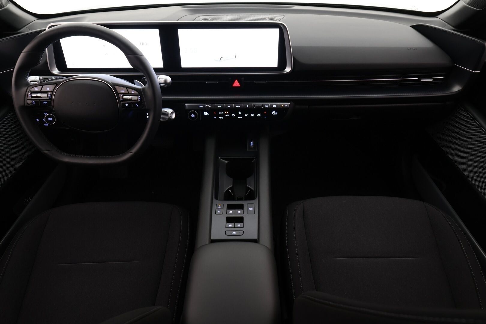 HYUNDAI IONIQ 6 2023 53kWh RWD - Adapt.Vakkari | Peruutuskamera | Lane Assist | Sähköluukku | KeylessGo | Apple&Android | Kahdet renkaat vanteineen