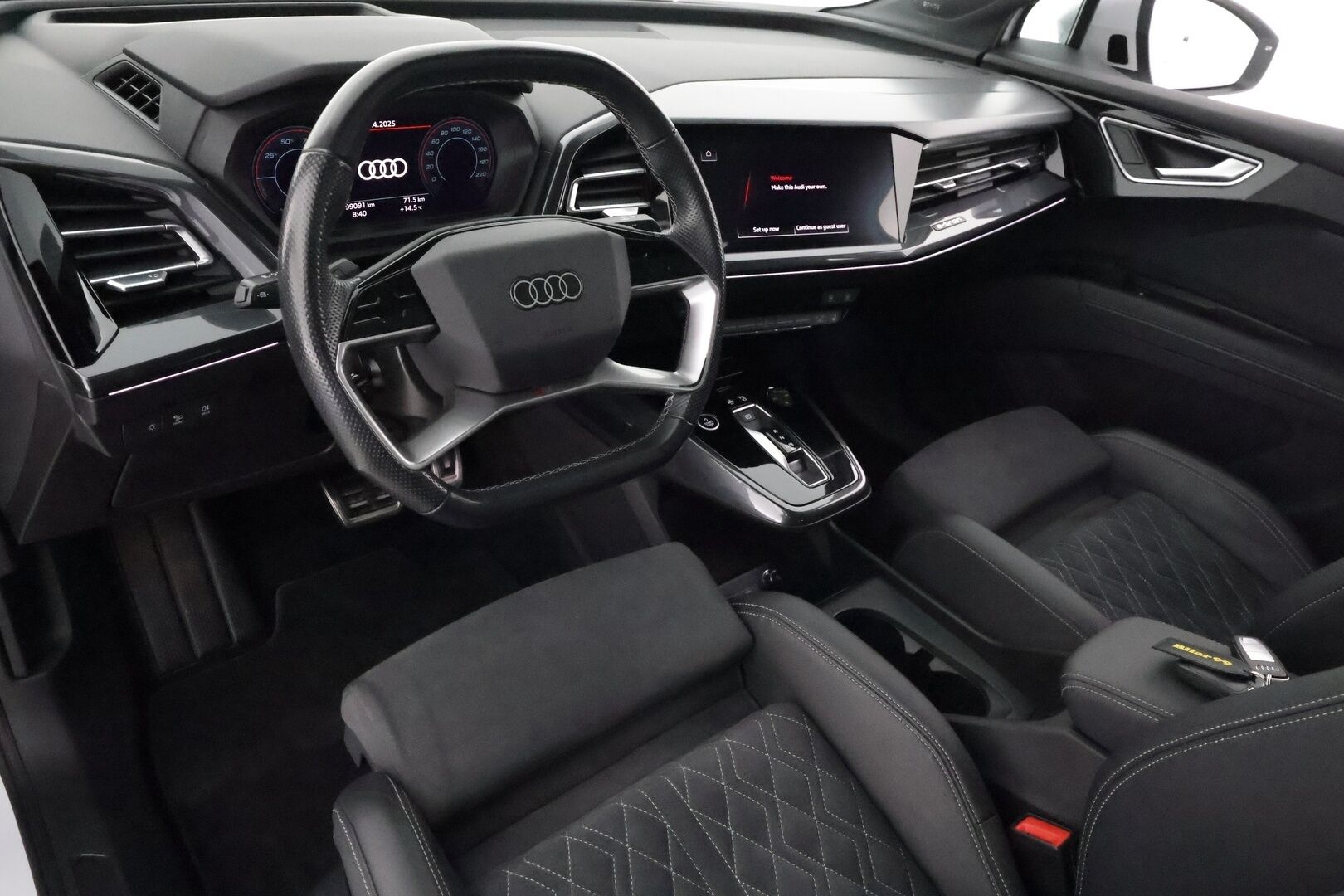 AUDI Q4 E-TRON 2022 50 e-tron quattro Sportback S Line - 3,99 % KORKOTARJOUS TÄHÄN AUTOON - Adapt.Vakkari / Sonos Audio / Matrix LED / HUD / Vetokoukku / Peruutuskamera / Nahka-Alcantara / Panoraama / Supervarusteet!
