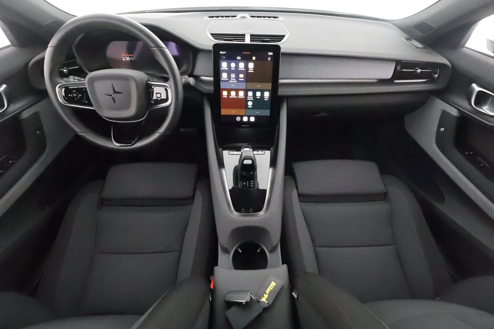POLESTAR 2 2022 L-Range Dual M. **Lasikatto / 360° Kamera / Lämpöpumppu / Koukku / Adapt.Vakkari / Pixel-LED / Sporttipenkki Muistilla** - 3,99 % KORKOTARJOUS TÄHÄN AUTOON - Harman/Kardon / Kaistavahti / Google Maps /KeylessGO
