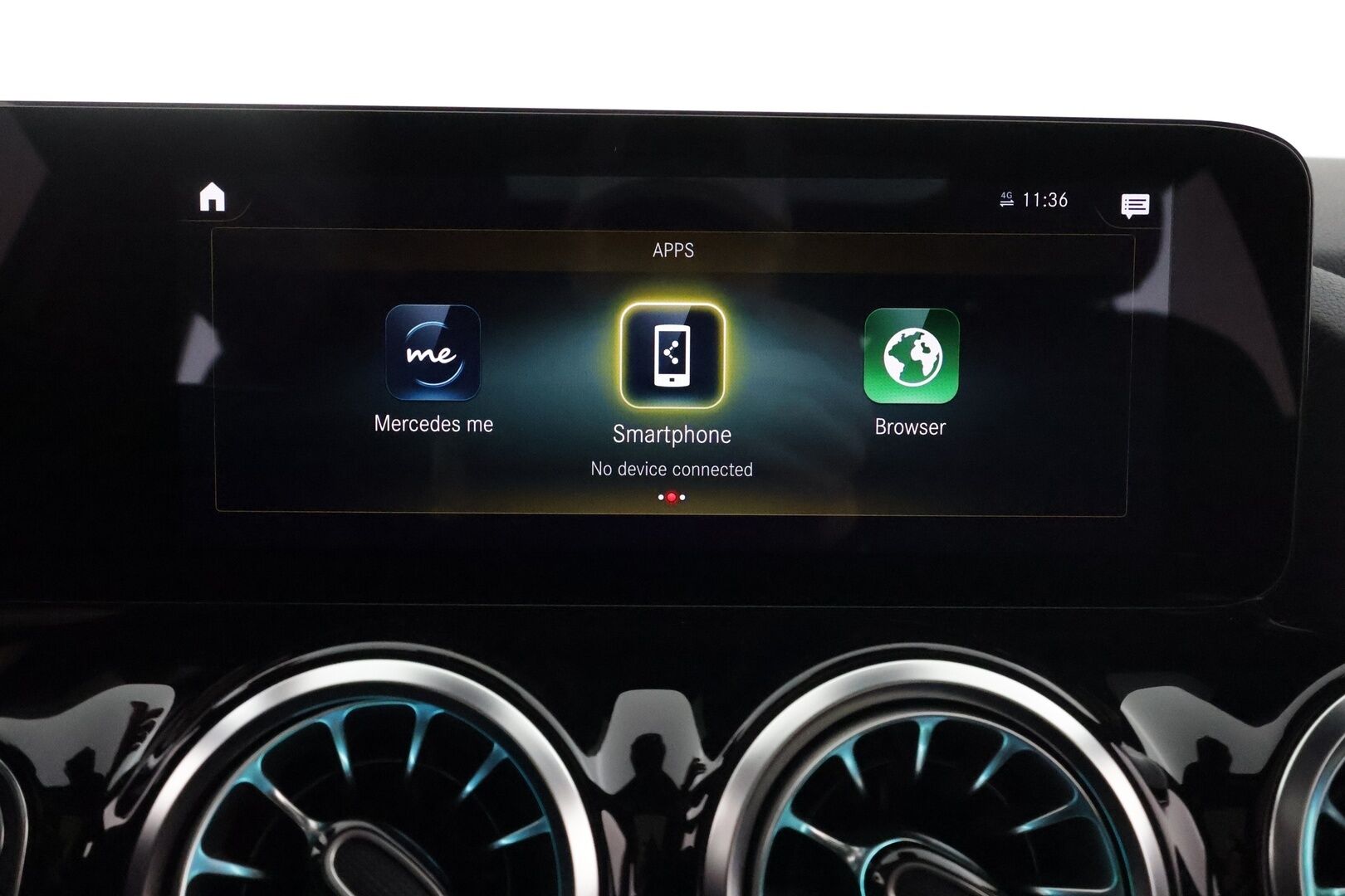 MERCEDES-BENZ EQA 2022 300 4MATIC **HUD / 360° Kamera / Panorama / Widescreen / Adapt.Vakkari / LED-High Performance / Muistipenkki / Navi ** - 3,99 % KORKOTARJOUS TÄHÄN AUTOON - Kaistavahti / KeylessGO / Erittäin siisti!