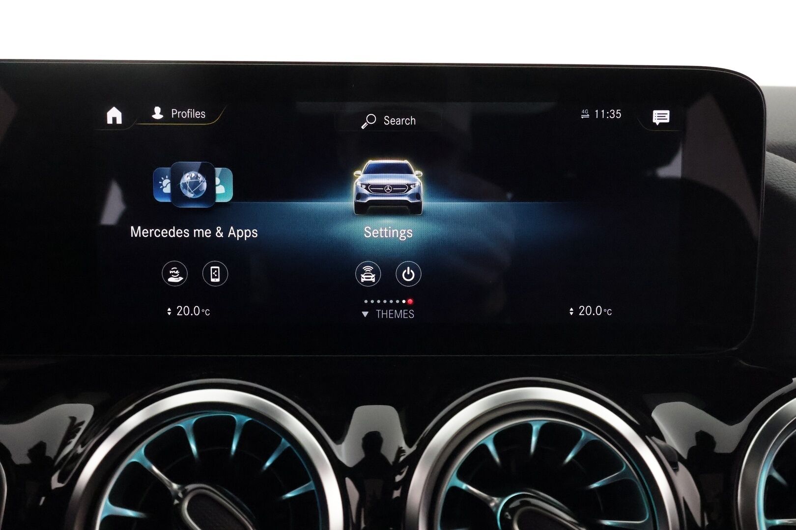 MERCEDES-BENZ EQA 2022 300 4MATIC **HUD / 360° Kamera / Panorama / Widescreen / Adapt.Vakkari / LED-High Performance / Muistipenkki / Navi ** - 3,99 % KORKOTARJOUS TÄHÄN AUTOON - Kaistavahti / KeylessGO / Erittäin siisti!