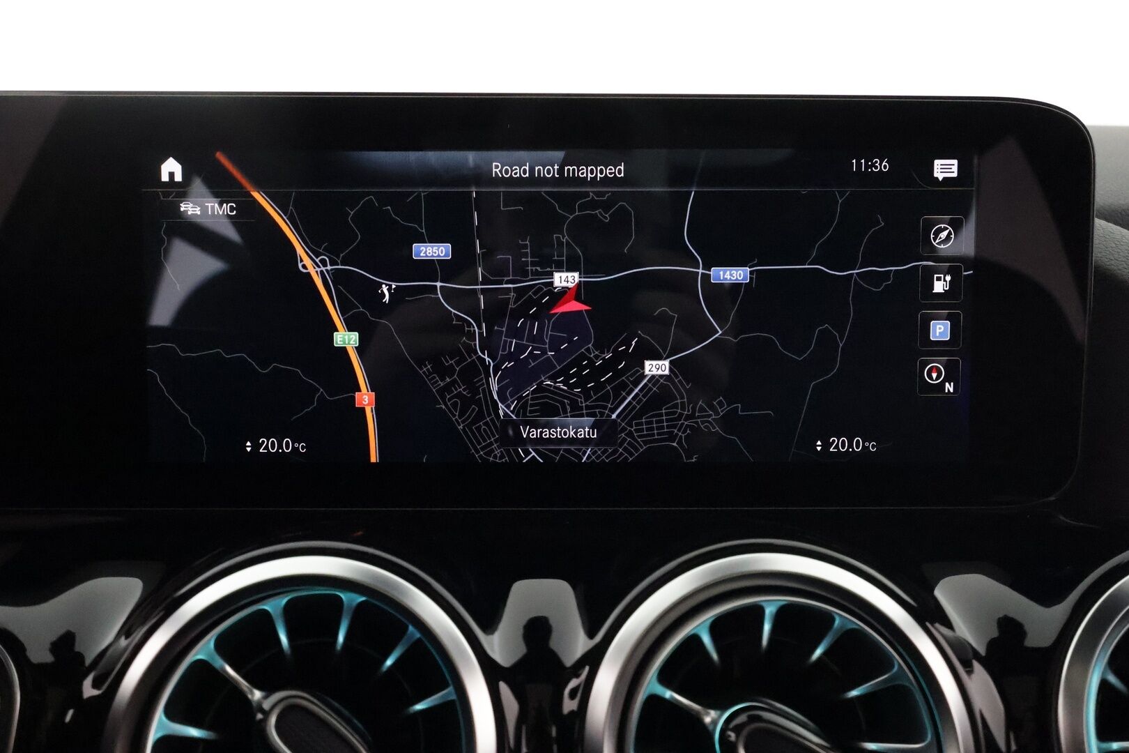 MERCEDES-BENZ EQA 2022 300 4MATIC **HUD / 360° Kamera / Panorama / Widescreen / Adapt.Vakkari / LED-High Performance / Muistipenkki / Navi ** - 3,99 % KORKOTARJOUS TÄHÄN AUTOON - Kaistavahti / KeylessGO / Erittäin siisti!
