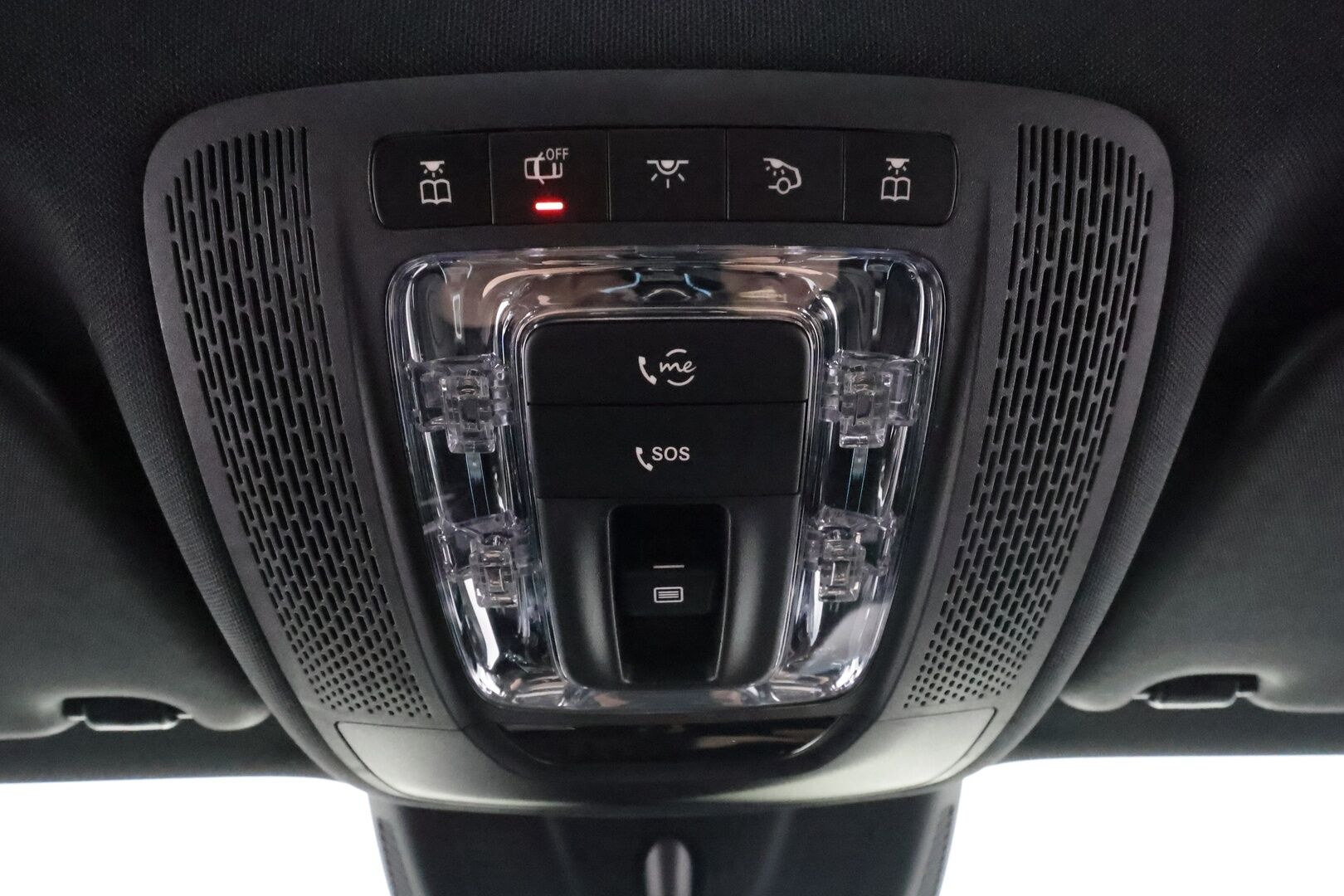 MERCEDES-BENZ EQA 2022 300 4MATIC **HUD / 360° Kamera / Panorama / Widescreen / Adapt.Vakkari / LED-High Performance / Muistipenkki / Navi ** - 3,99 % KORKOTARJOUS TÄHÄN AUTOON - Kaistavahti / KeylessGO / Erittäin siisti!