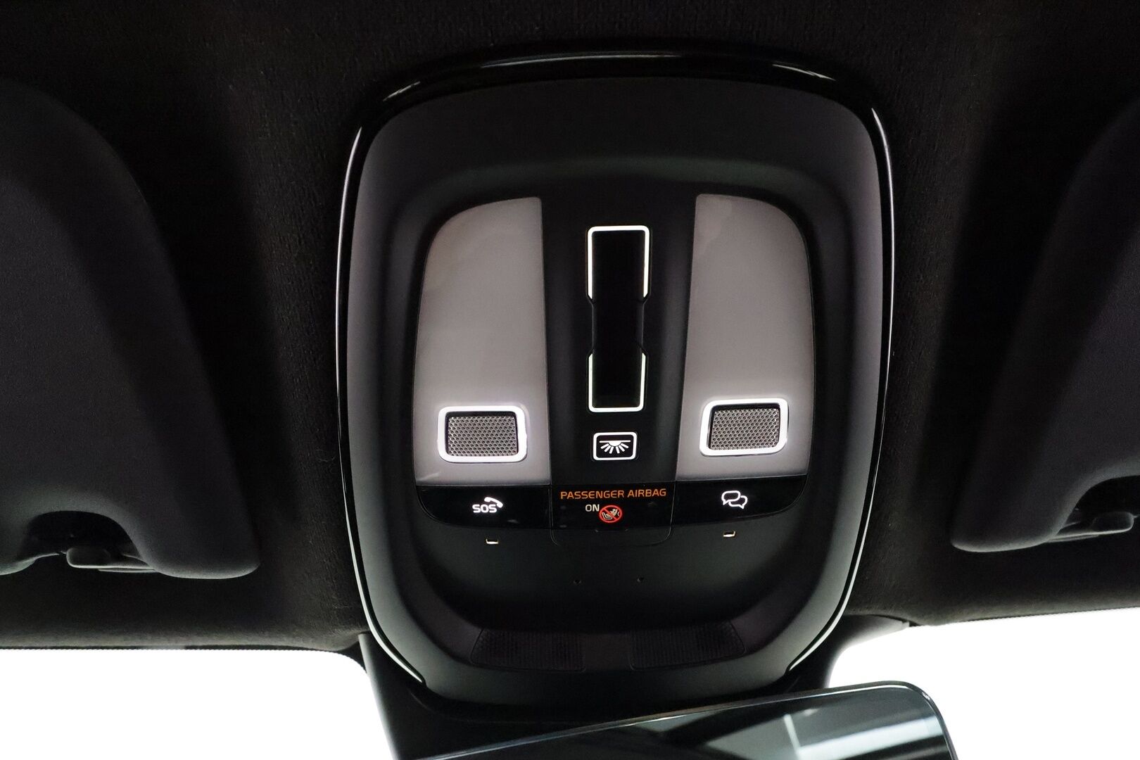 Volvo XC40 2023 Recharge Twin Motor Ultimate **Panorama / 360° Kamera / Adapt.Vakkari / Lämpöpumppu / Sporttipenkki Muistilla** - 3,99 % KORKOTARJOUS TÄHÄN AUTOON - Harman/Kardon / LED-valot / Google Maps / Kaistavahti / Digimittaristo / KeylessGO / Akku kuntotarkastettu / Juuri huollettu!