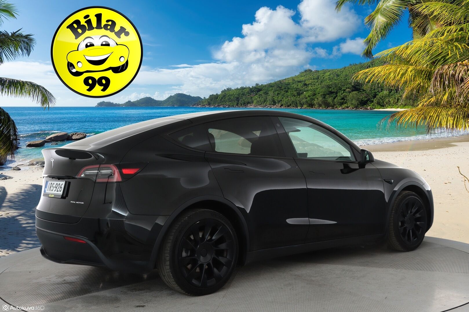 TESLA MODEL Y 2023 Long Range Dual Motor AWD ** Koukku / Lämpöpumppu / Lasikatto / Adapt.Vakkari / Matrix-LED / Muistipenkki / Kamera** - 3,99 % KORKOTARJOUS TÄHÄN AUTOON - Navi / Kaistavahti / Premium Audio / KeylessGO / Akku Testattu!