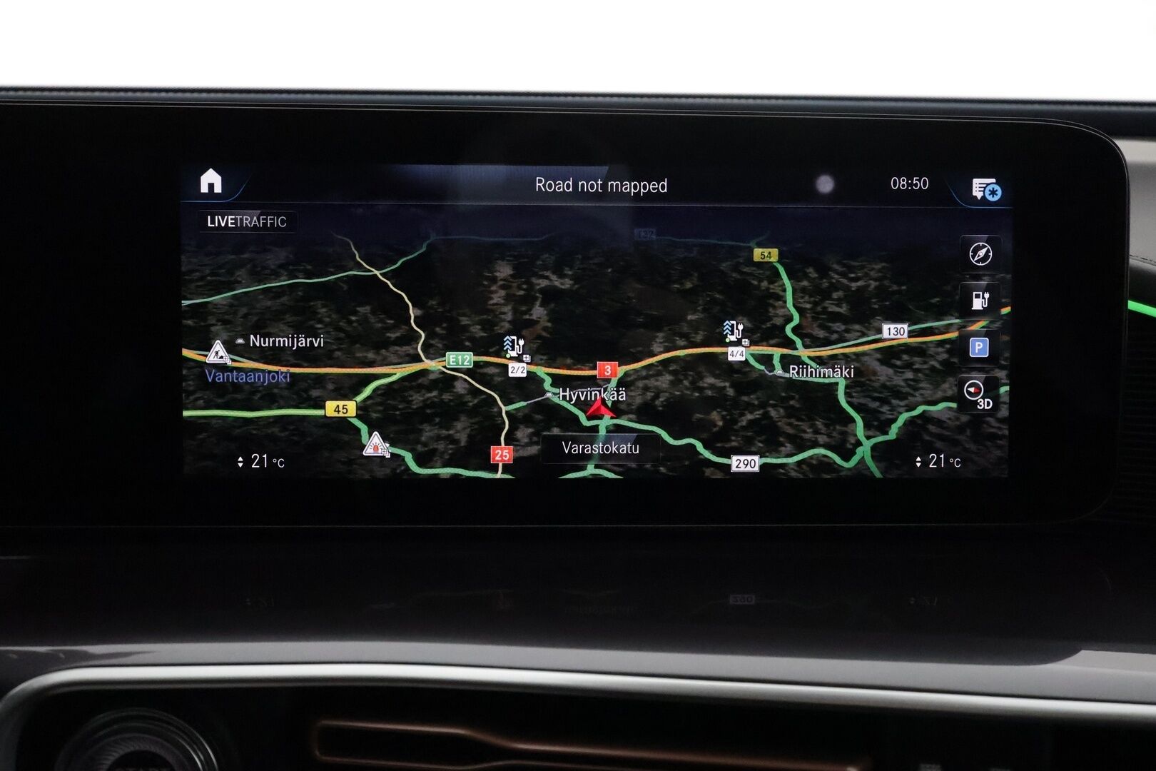 MERCEDES-BENZ EQC 2022 400 4Matic - 3,99 % KORKOTARJOUS TÄHÄN AUTOON - Distronic+ / Kattoluukku / 360-Kamera / Multibeam LED / Muistipenkit / Comand Navi / Widescreen / Akku kuntotarkastettu!
