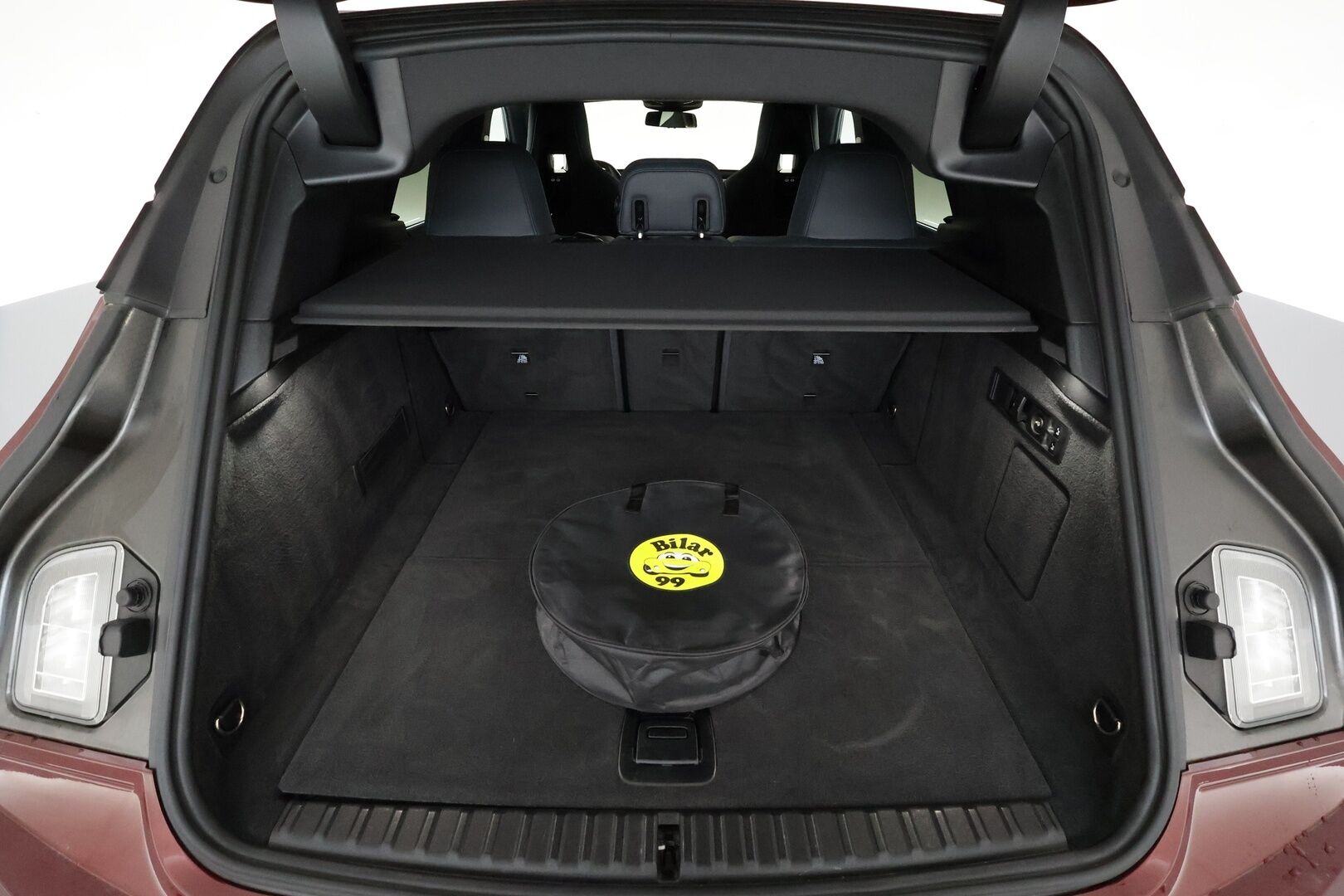BMW IX 2022 xDrive50 Fully Charged * Bowers&Wilkins / SkyLounge / ACC / Ilmastoidut&Hierovat muistipenkit / Softclose / Vetokoukku * - 2,99 % KORKOTARJOUS TÄHÄN AUTOON - SoH 91,1% / Merkkihuollettu / Huippuvarusteet / Upea väri!