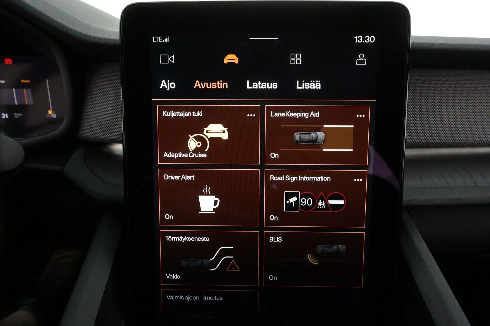 Polestar 2 2021 Long Range Dual Motor Performance, 300kW, 78kWh * Pilot&Plus / H&K / Koukku / ILP / ACC / Pixel-LED / 360° / Sportpenkki Muistilla * - Akku kuntotarkastettu SoH 94% / 2x Latauskaapelit / Kahdet renkaat