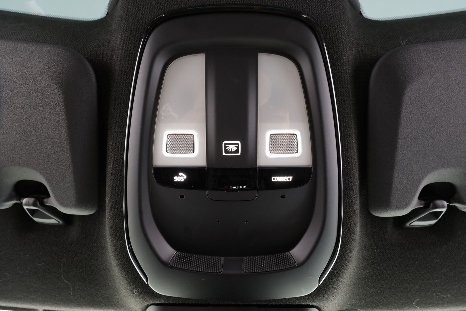 Polestar 2 2021 Long Range Dual Motor Performance, 300kW, 78kWh * Pilot&Plus / H&K / Koukku / ILP / ACC / Pixel-LED / 360° / Sportpenkki Muistilla * - Akku kuntotarkastettu SoH 94% / 2x Latauskaapelit / Kahdet renkaat