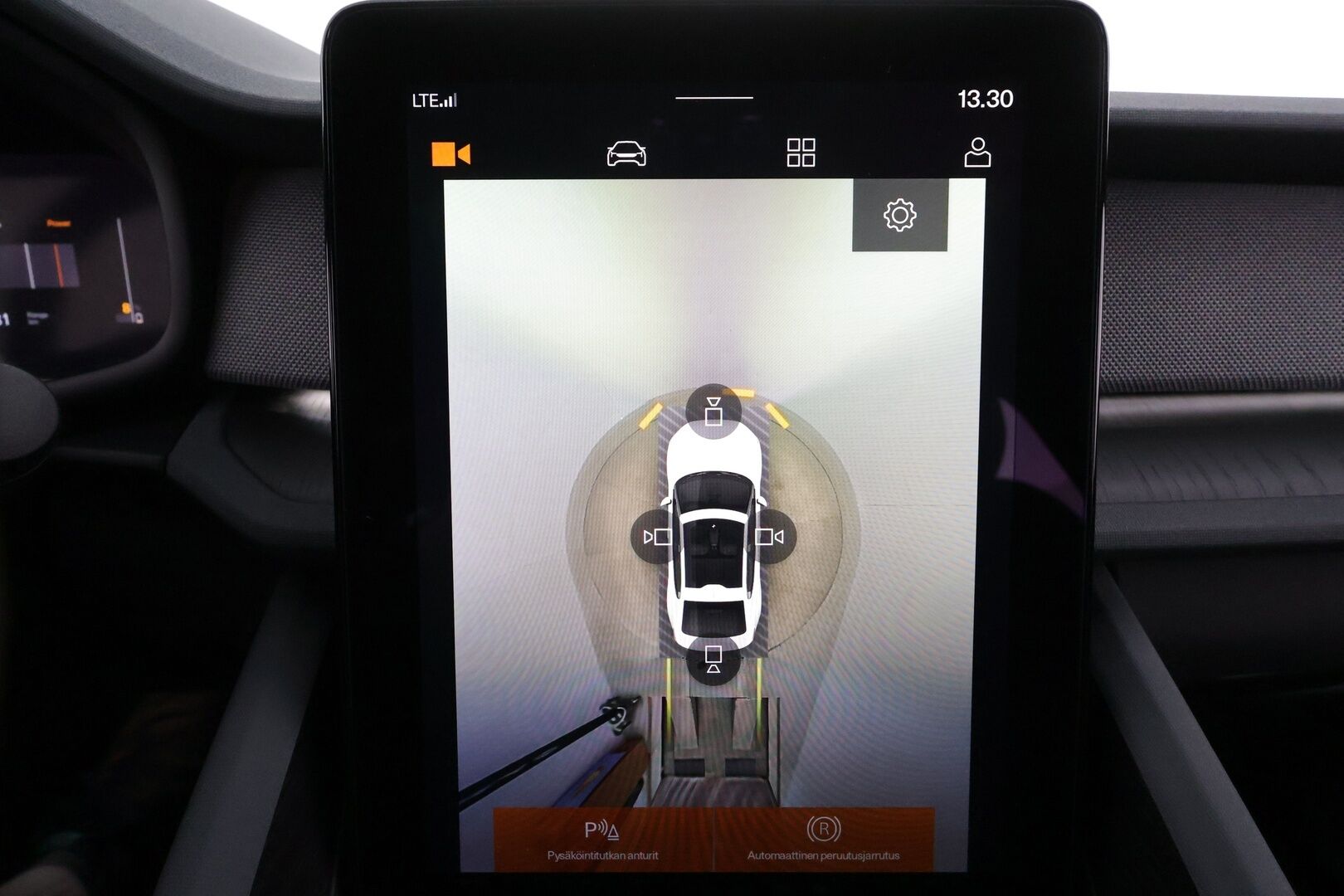 Polestar 2 2021 Long Range Dual Motor Performance, 300kW, 78kWh * Pilot&Plus / H&K / Koukku / ILP / ACC / Pixel-LED / 360° / Sportpenkki Muistilla * - Akku kuntotarkastettu SoH 94% / 2x Latauskaapelit / Kahdet renkaat