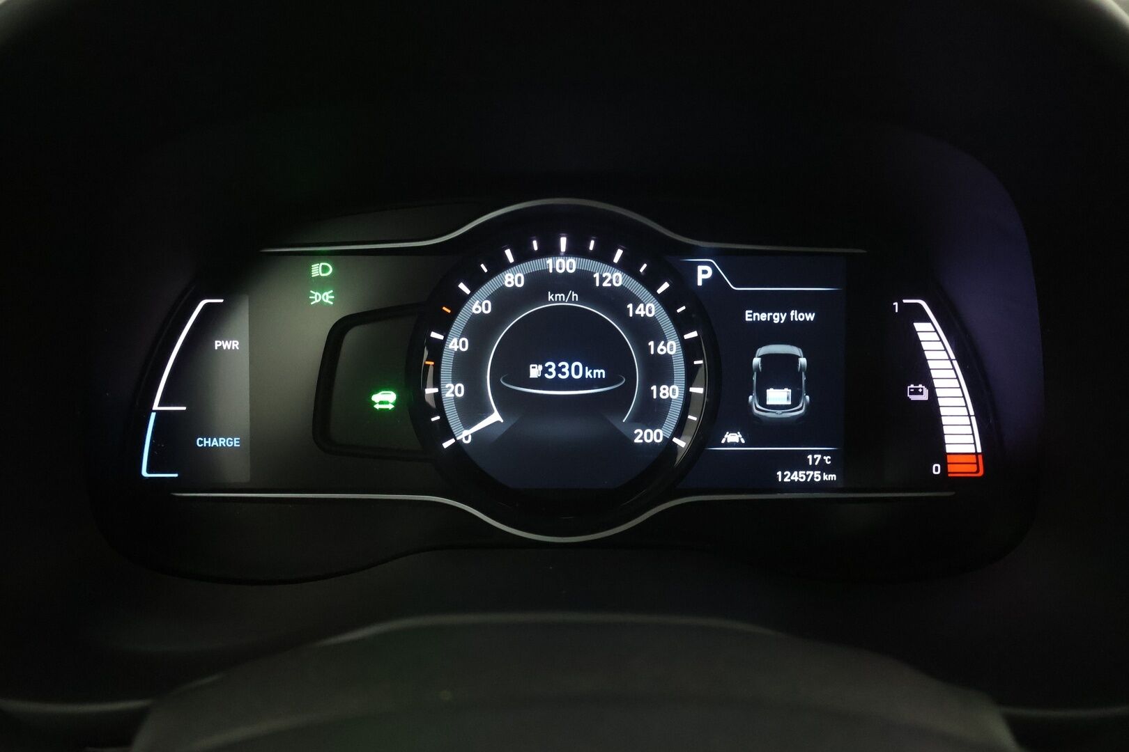 Hyundai KONA 2020 electric 64 kWh 204 hv Comfort - P-kamera | Adapt.vak | 2x renkaat vanteineen | Tulossa myyntiin, kysy lisätiedot myyjältä! - KORKO VAIN 3,99 %